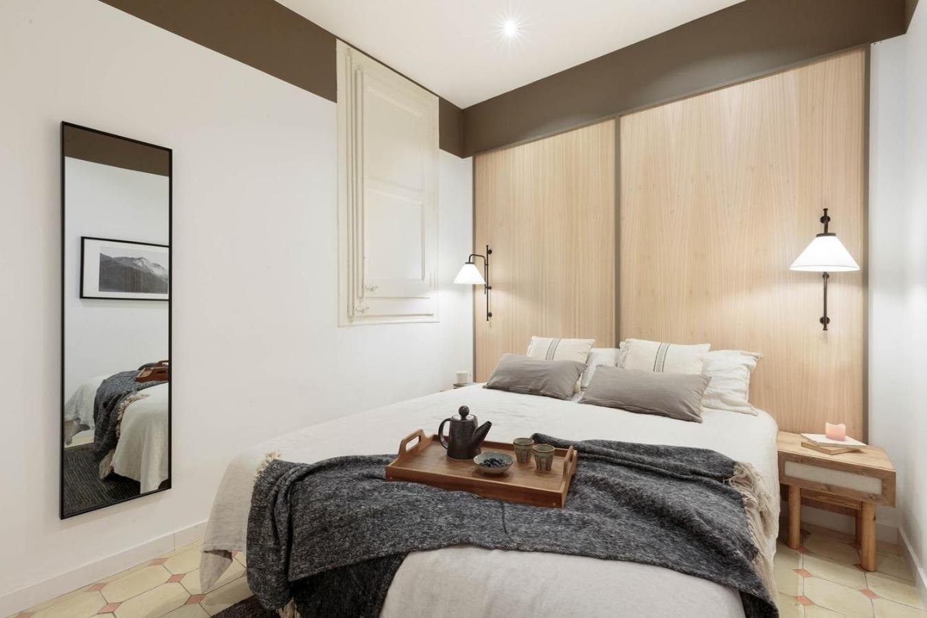 Apartment Jaiz - 2 Bedrooms And Terrace In Eixample Esquerra *