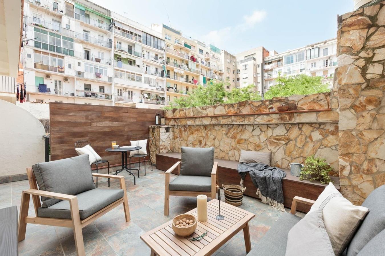 Apartment Jaiz - 2 Bedrooms And Terrace In Eixample Esquerra