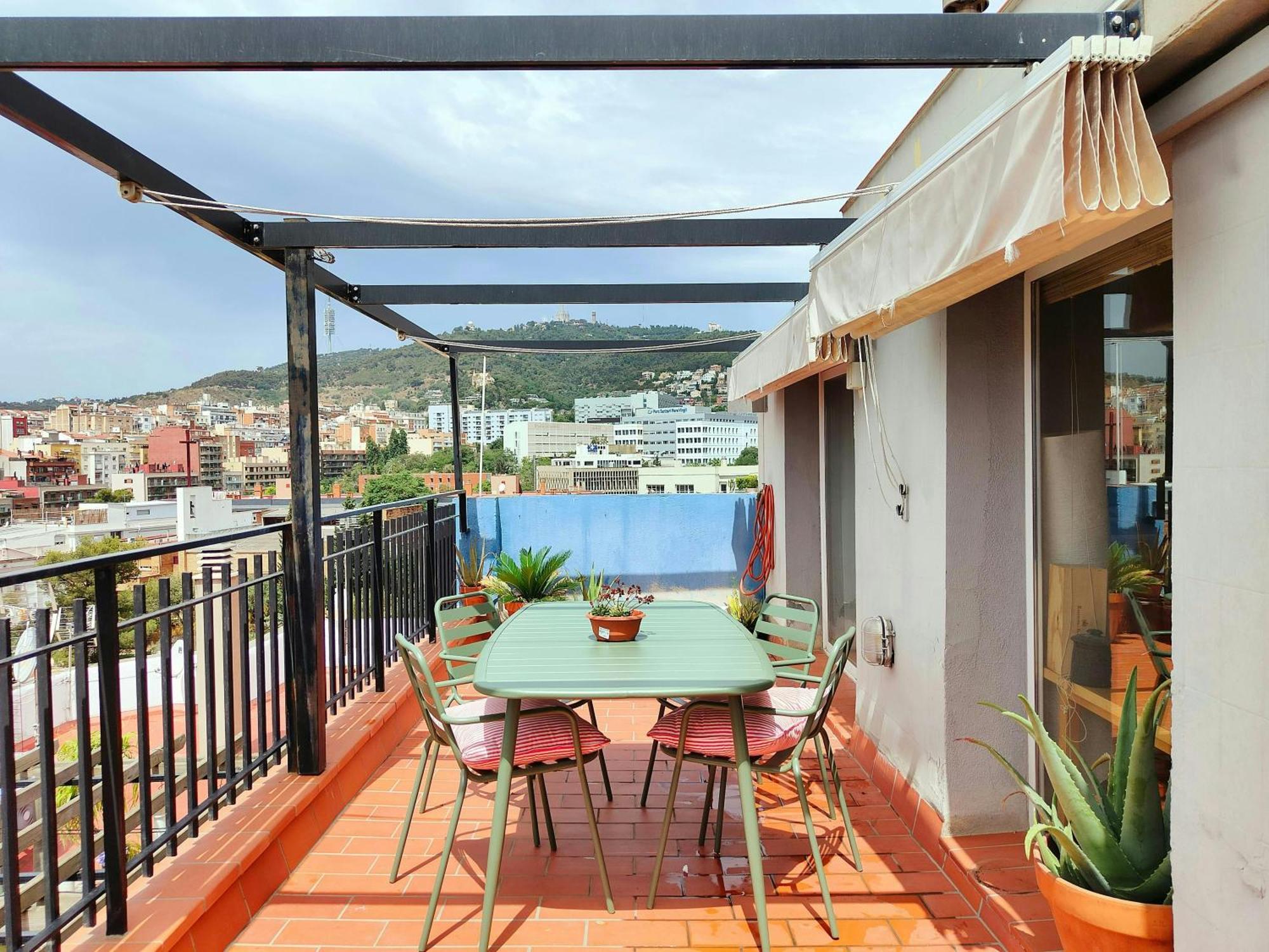 Amazing City Views & Terrace! Gracia - Parc Gueell * Barcelona