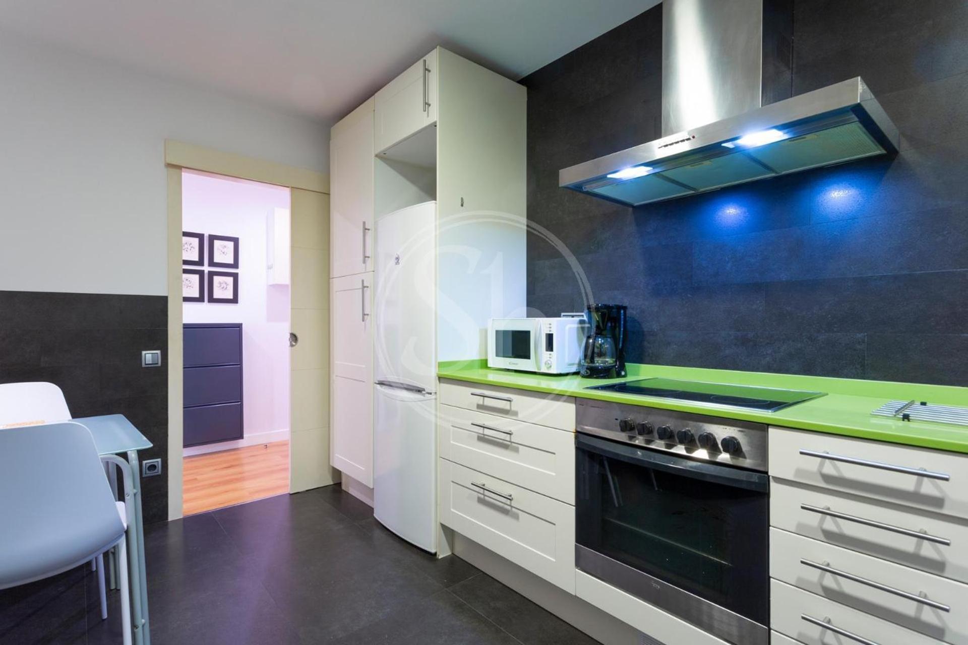 Apartment Comodo En El Eixample