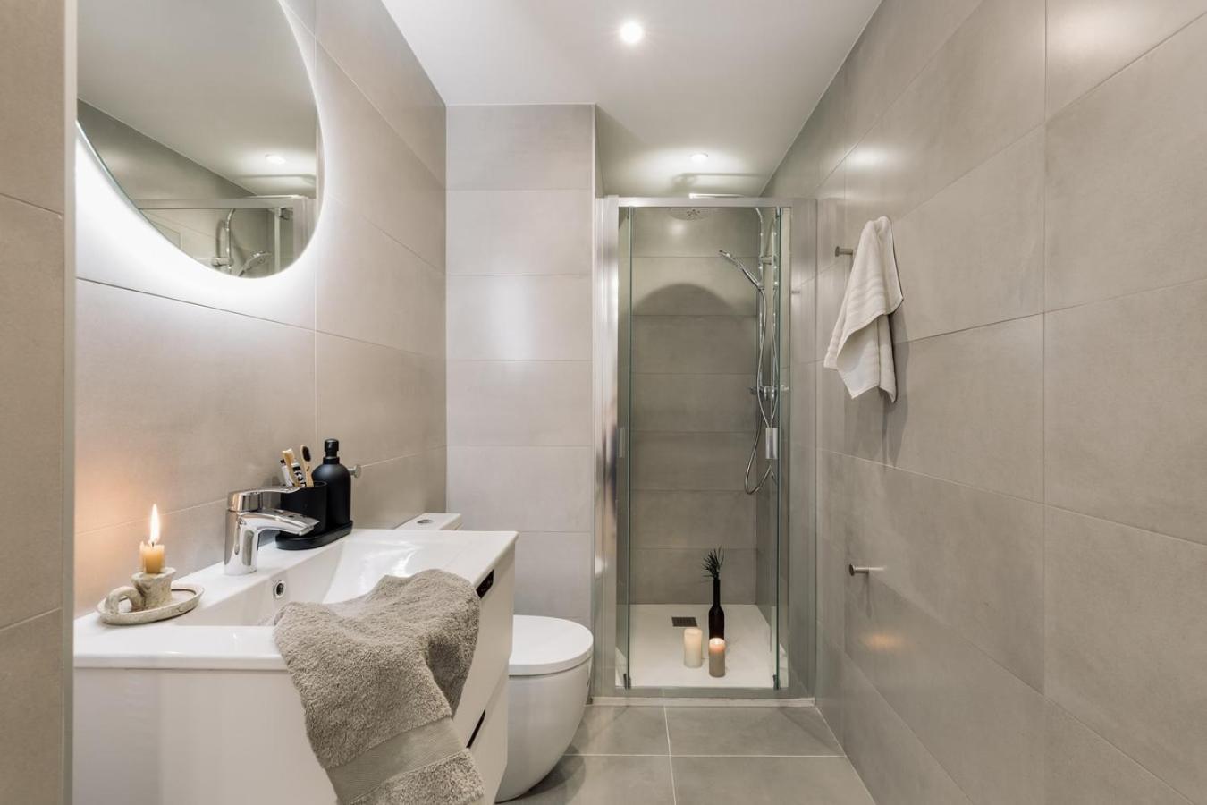 Eboli - 3 Bedrooms, Balcony And Terrace In Ciutat Vella Apartment