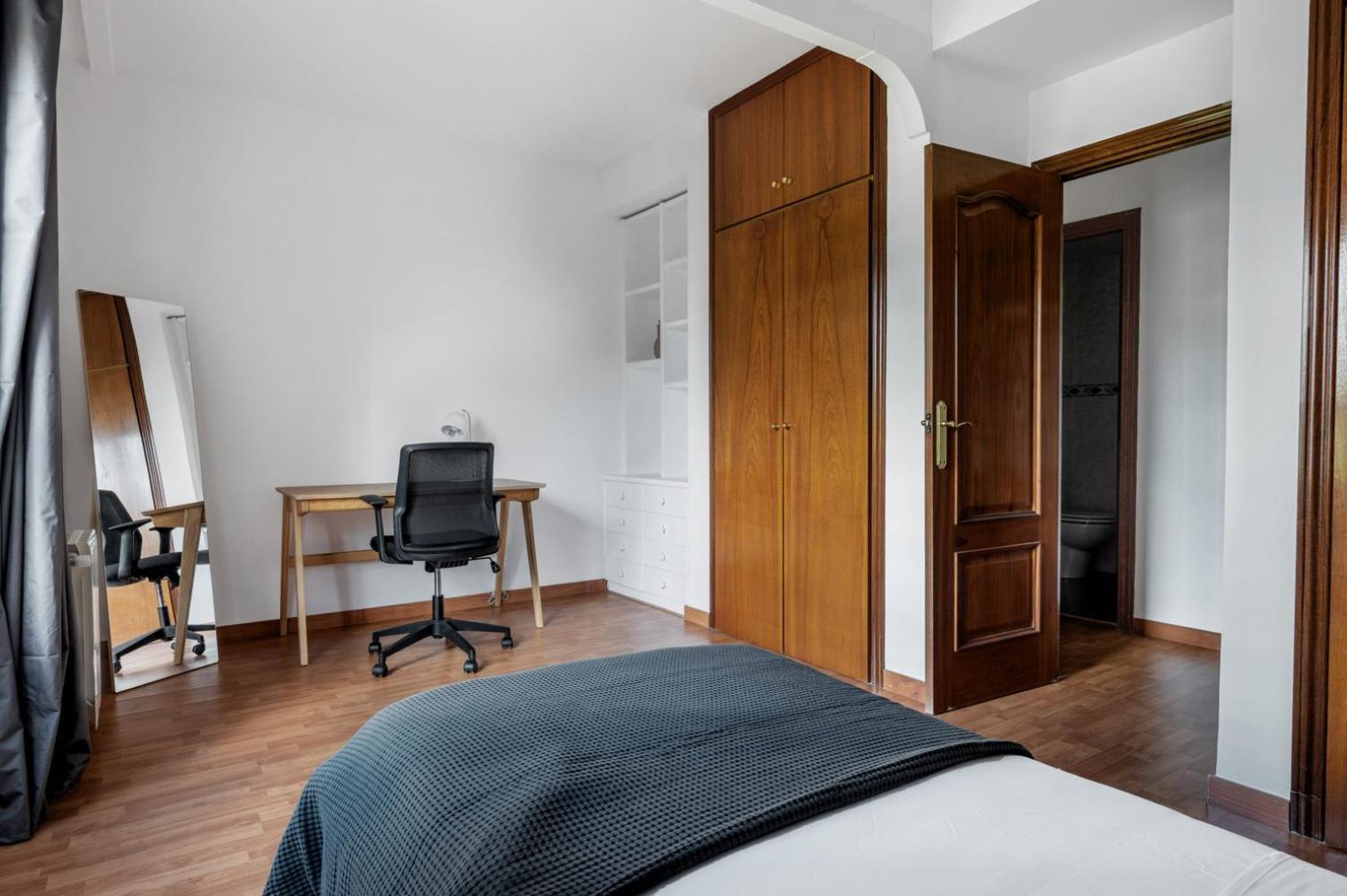 Apartment Galvany 3br W Balcony Bcn-98