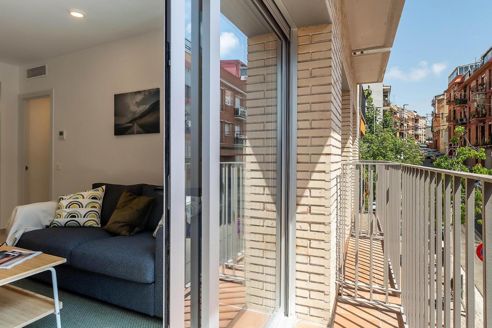 4237 - Ab Santa Coloma Iii Apartment Barcelona