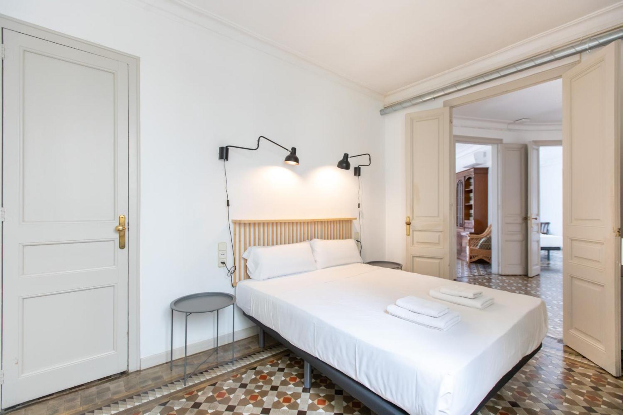 B41 - Grandes Grupos En Bcn Centro Apartment *