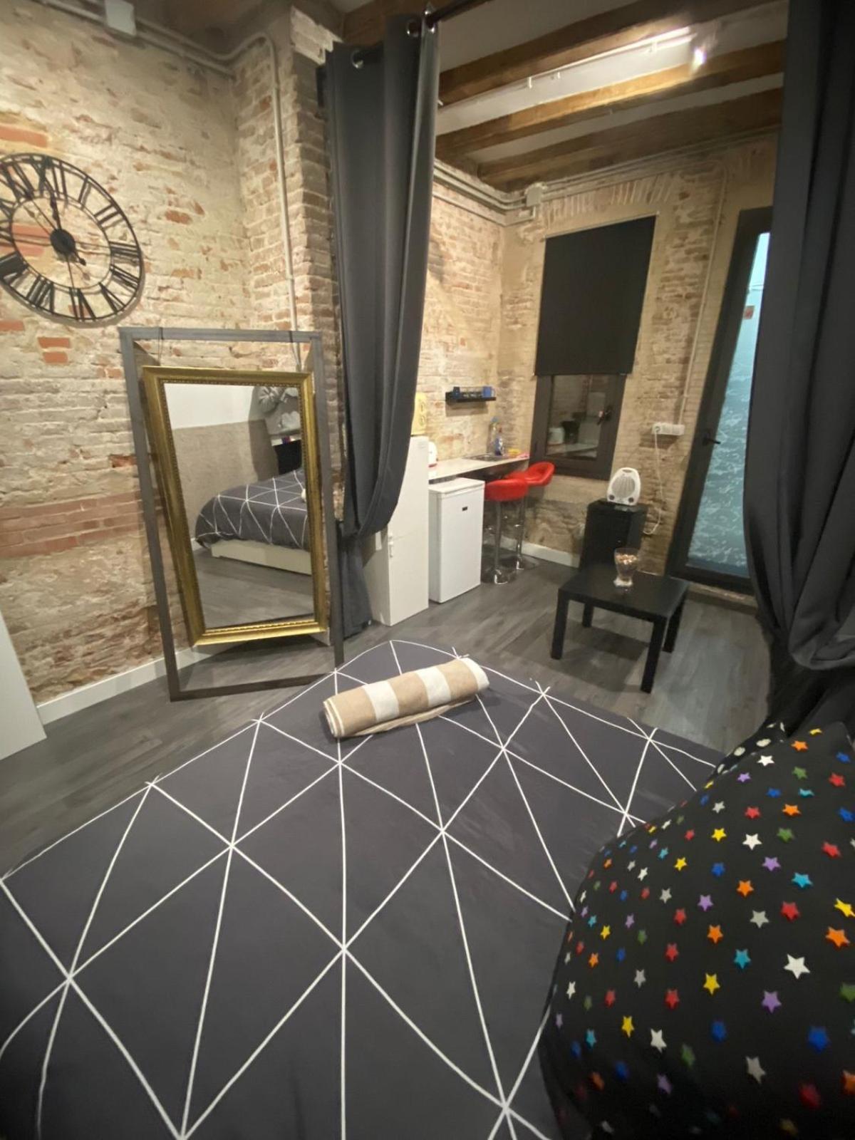 Not Shared Center Liceu Ramblas Plaza Cataluna Apartment