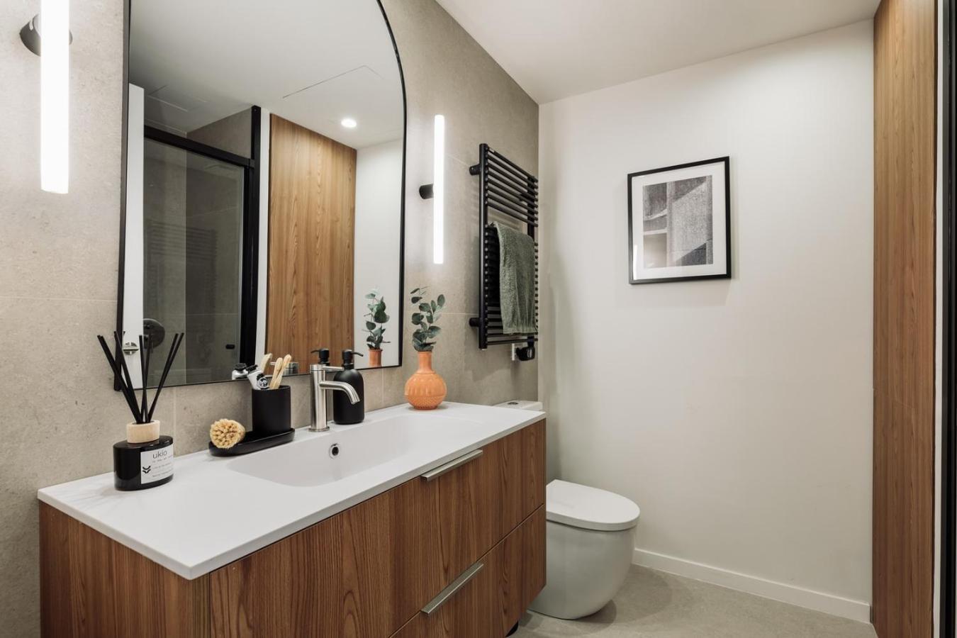 Serrat - 1 Bedroom And Office In Poblenou Appartement *