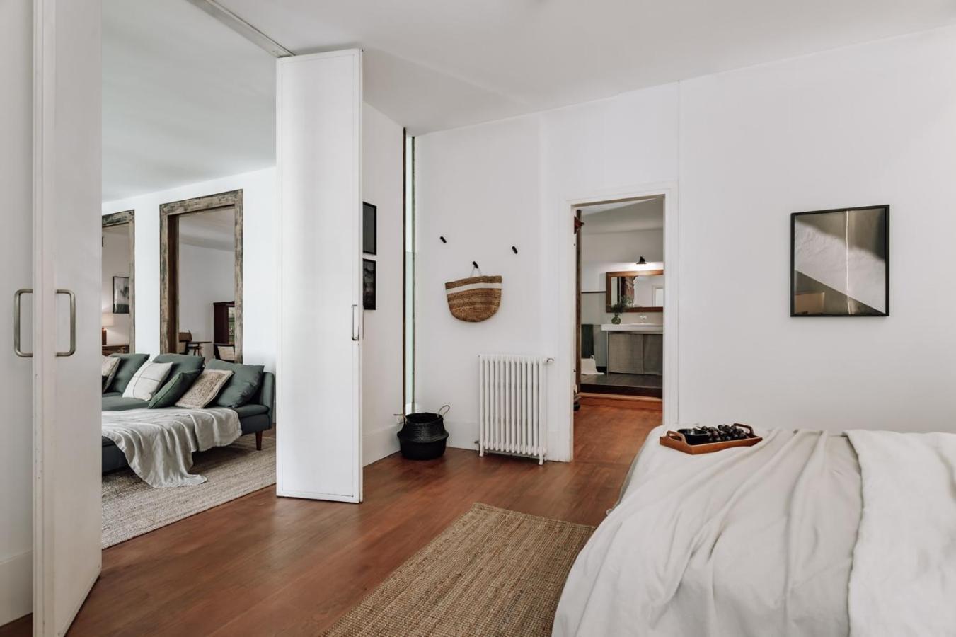 Zuheros - 2 Bedrooms In Eixample Dreta Apartment