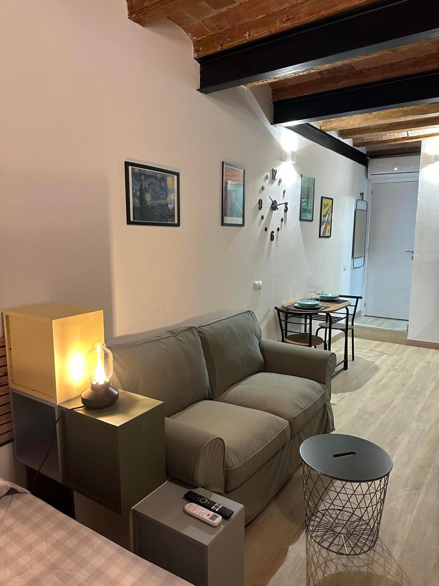 Guest house Happy Barcelona