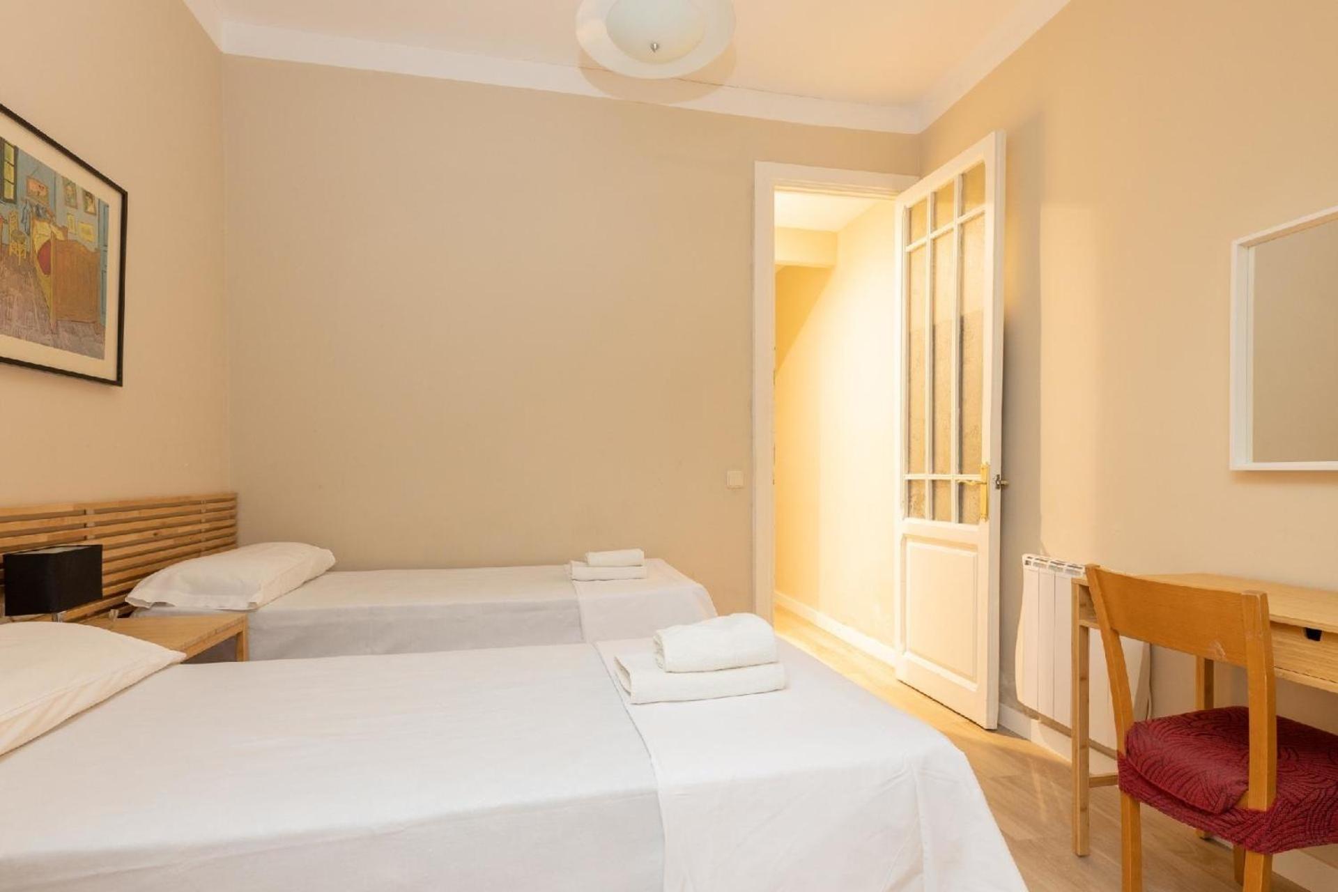Fuer 6 Personen Ca 90 Qm In Barcelona-eixample, Costa Brava Costa Del Maresme Apartment *
