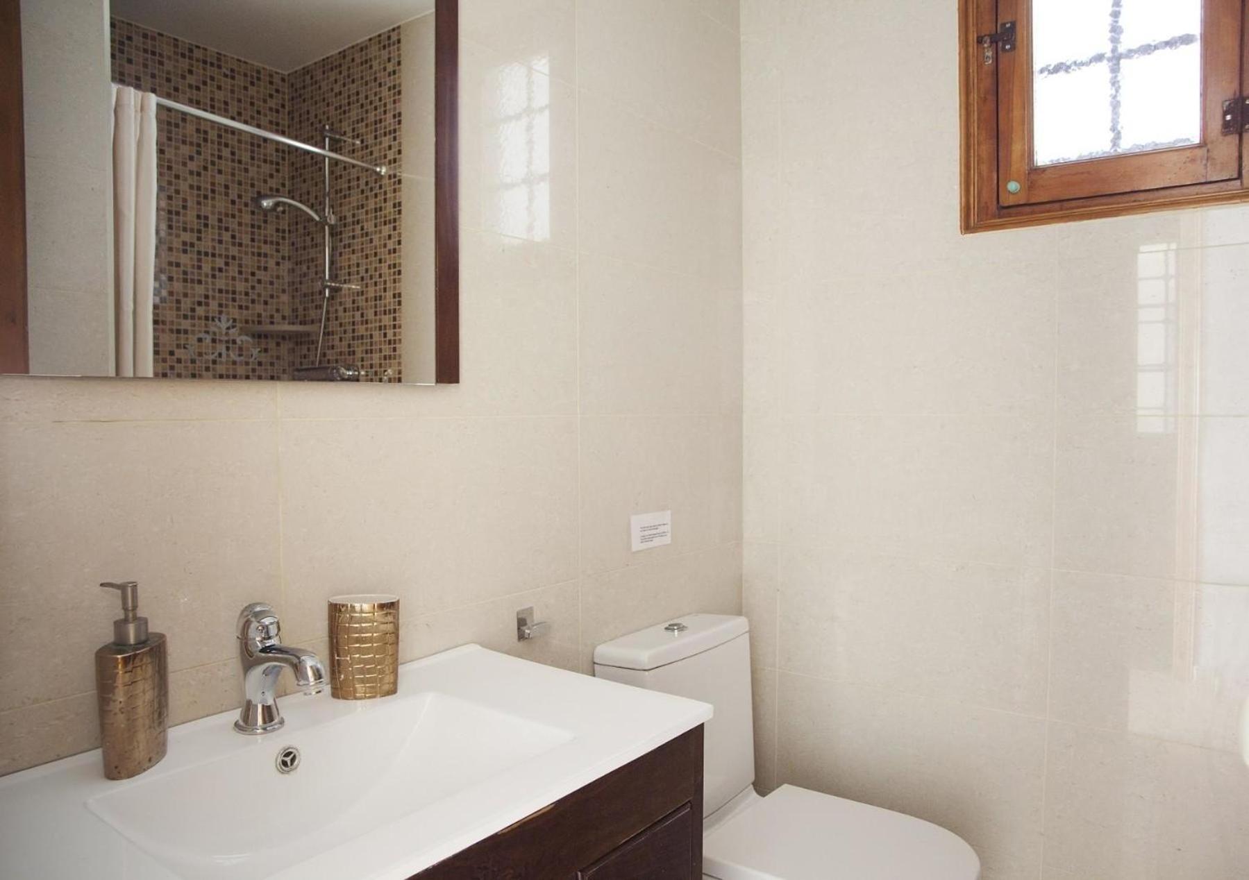 Fuer 6 Personen Ca 90 Qm In Barcelona-eixample, Costa Brava Costa Del Maresme Appartement Barcelona