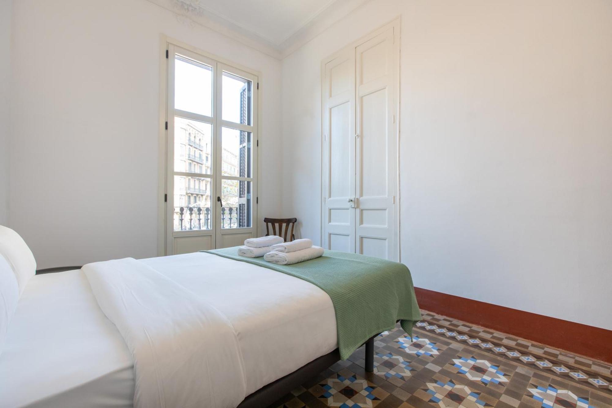 Appartement Bp2 - Big For Groups In Bcn Center Hutb - 77390 Barcelona