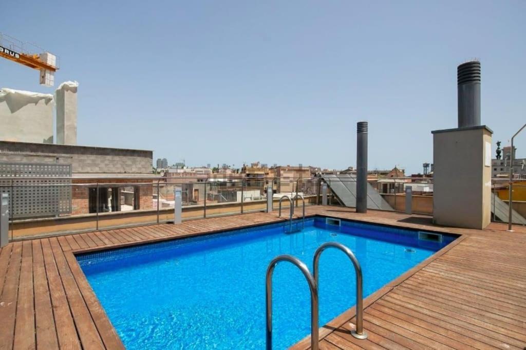 Near Ramblas 3 Flat Min 32 Days Parking Optional *