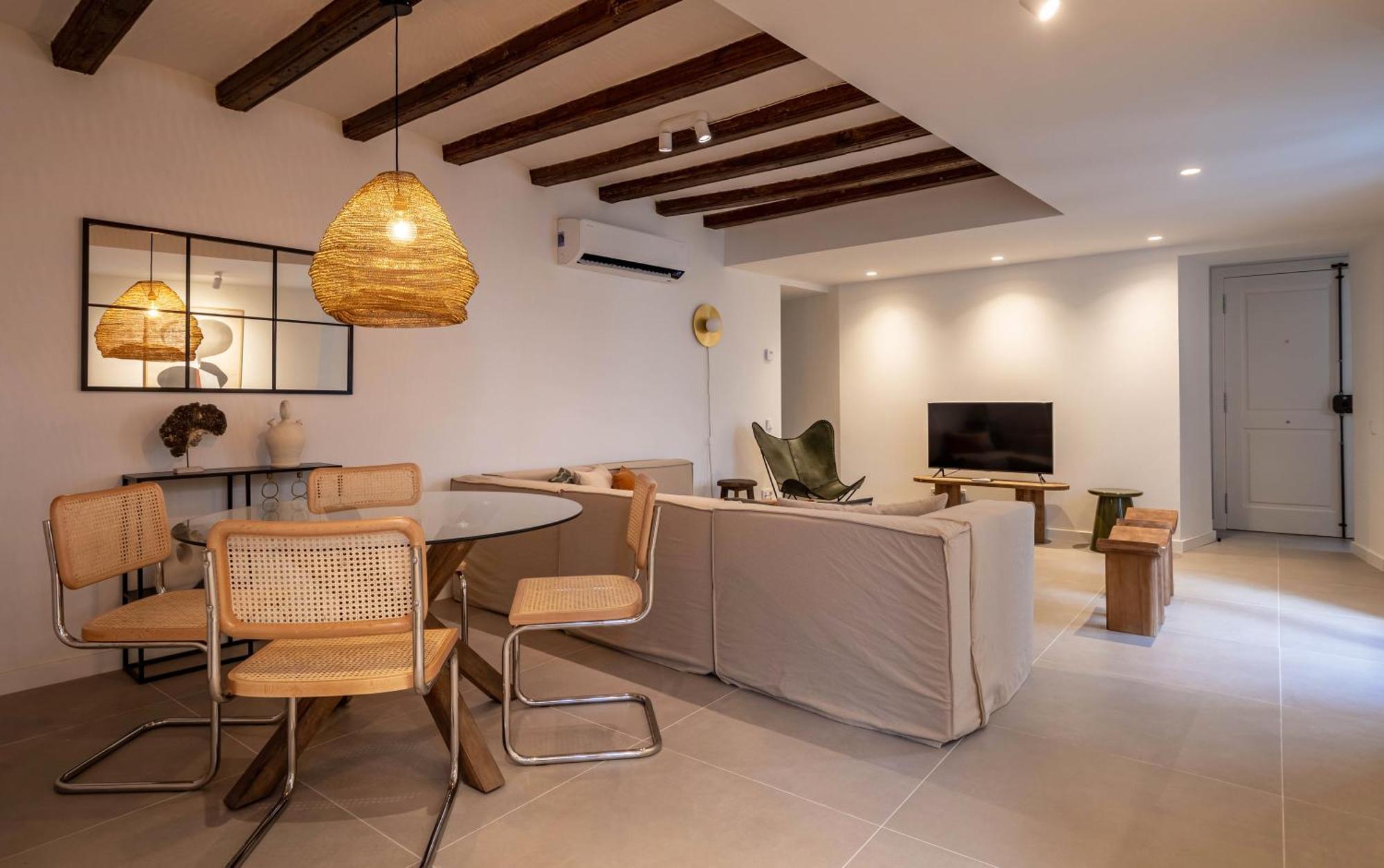 Caterina Laietana Apartment *