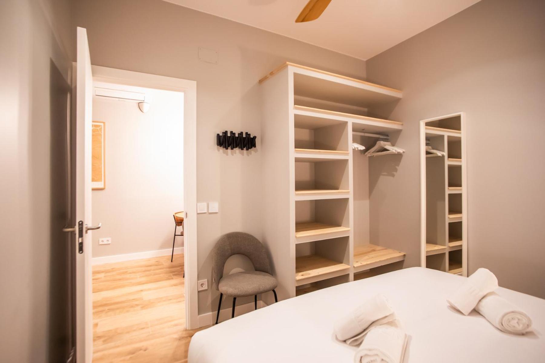 P3mal1076- Beautiful 2br Newly Refurbished * Barcelona