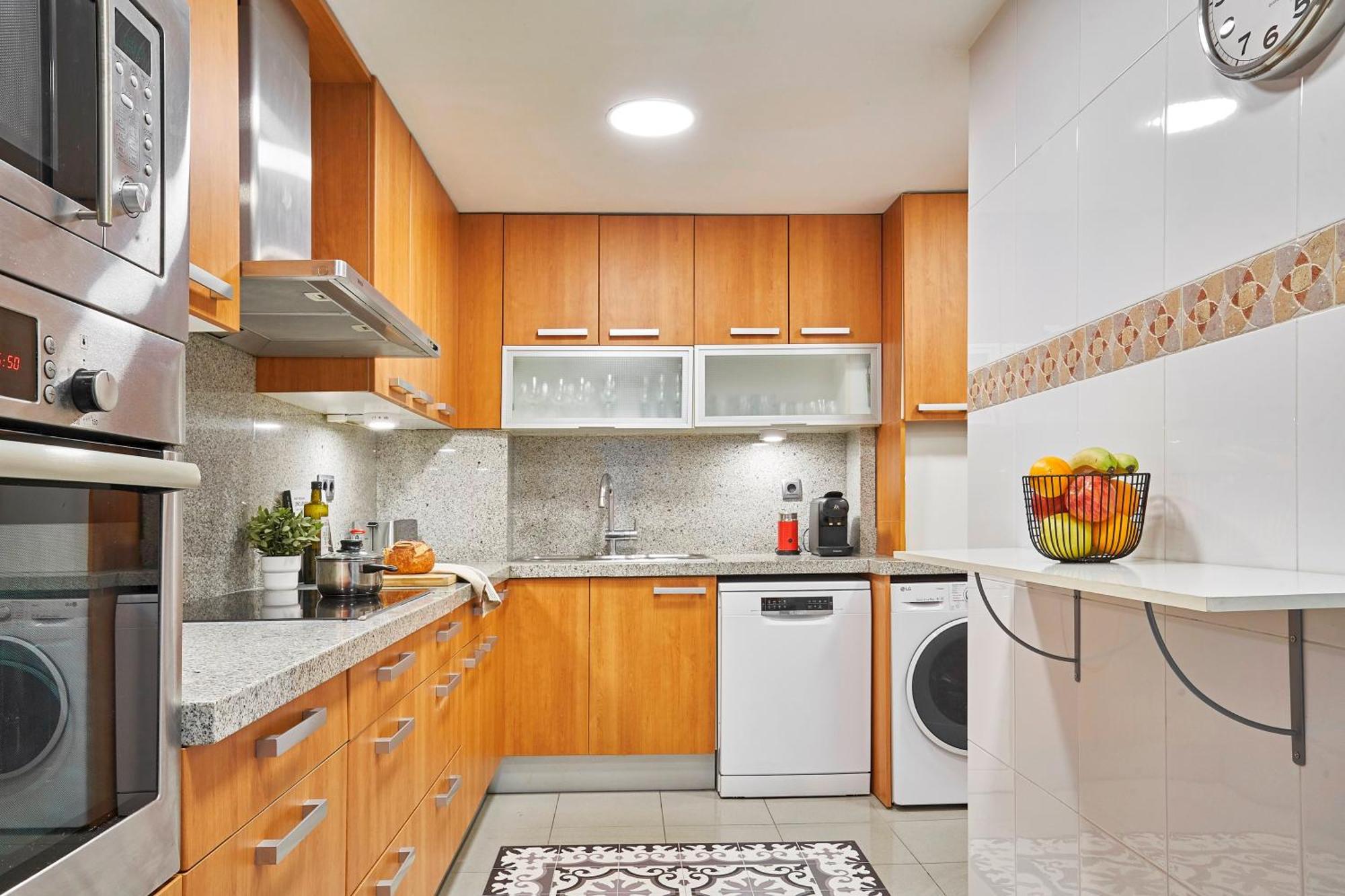 Apartment Local Life Near Sagrada Familia By Myrentalhost Barcelona