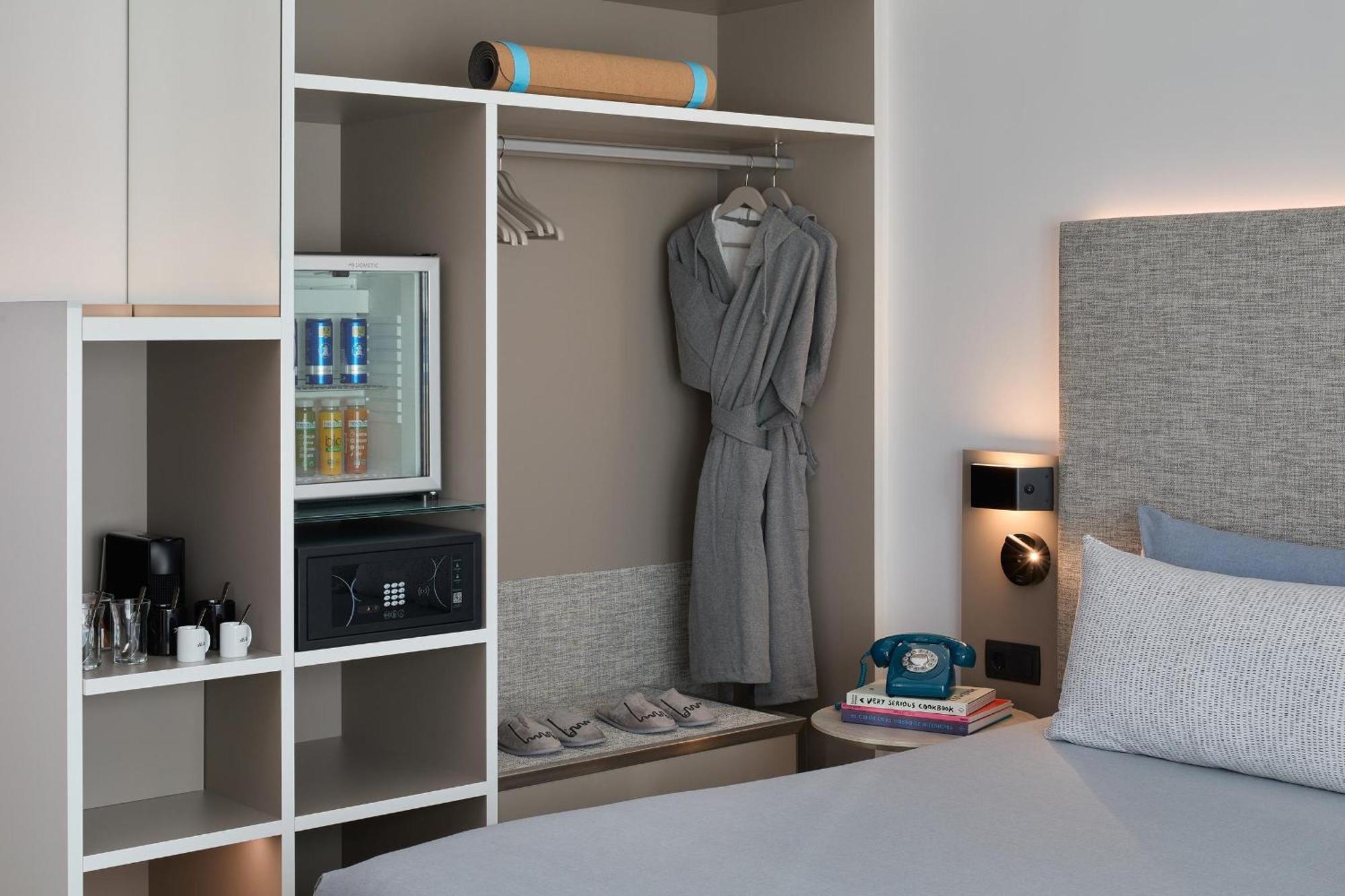 Innside By Melia Apolo 4* Barcelone