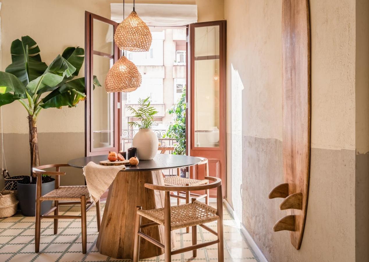 Apartment Tomini - 2 Bedrooms In Eixample Esquerra Barcelona