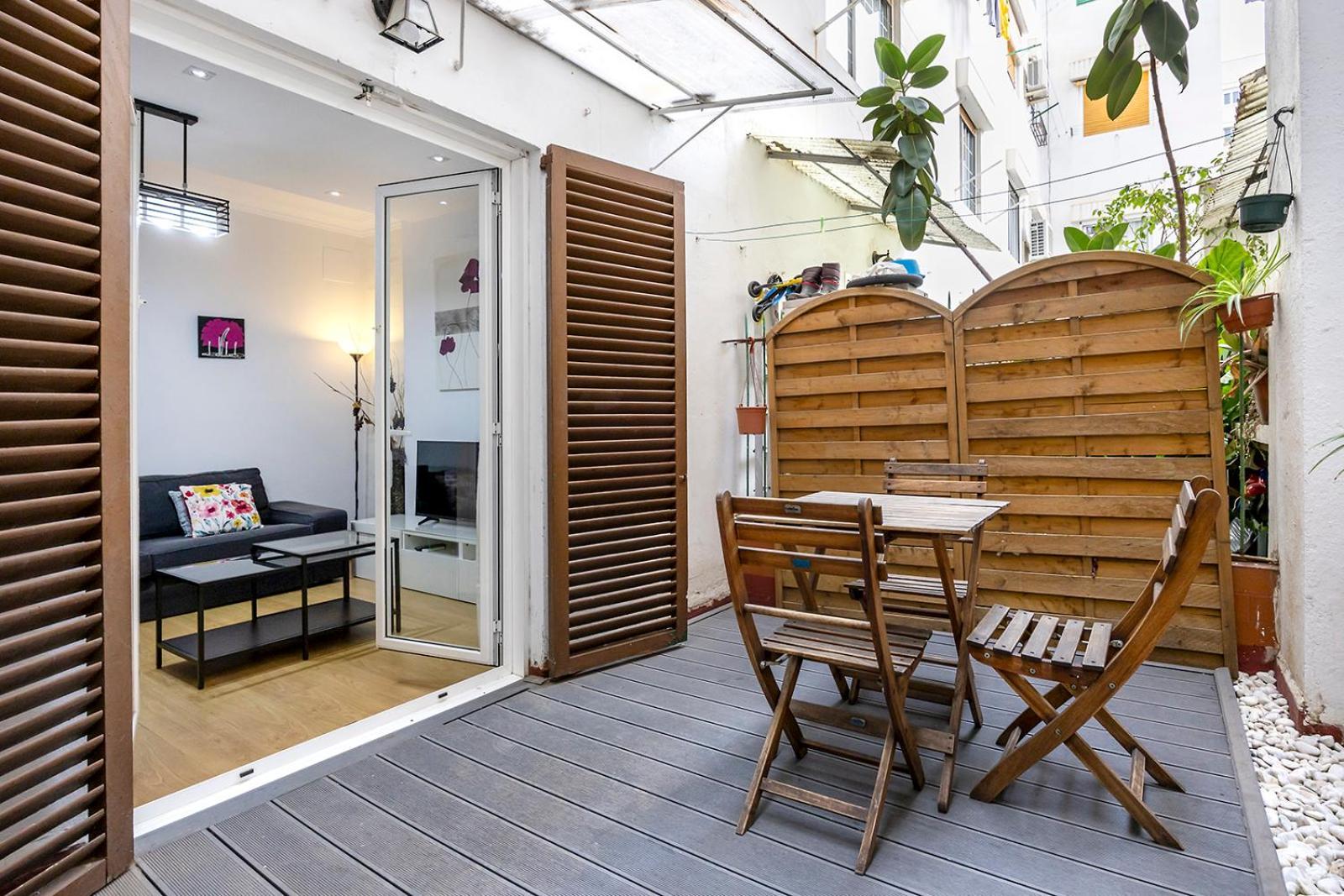 Cozy Terrace In Eixample *