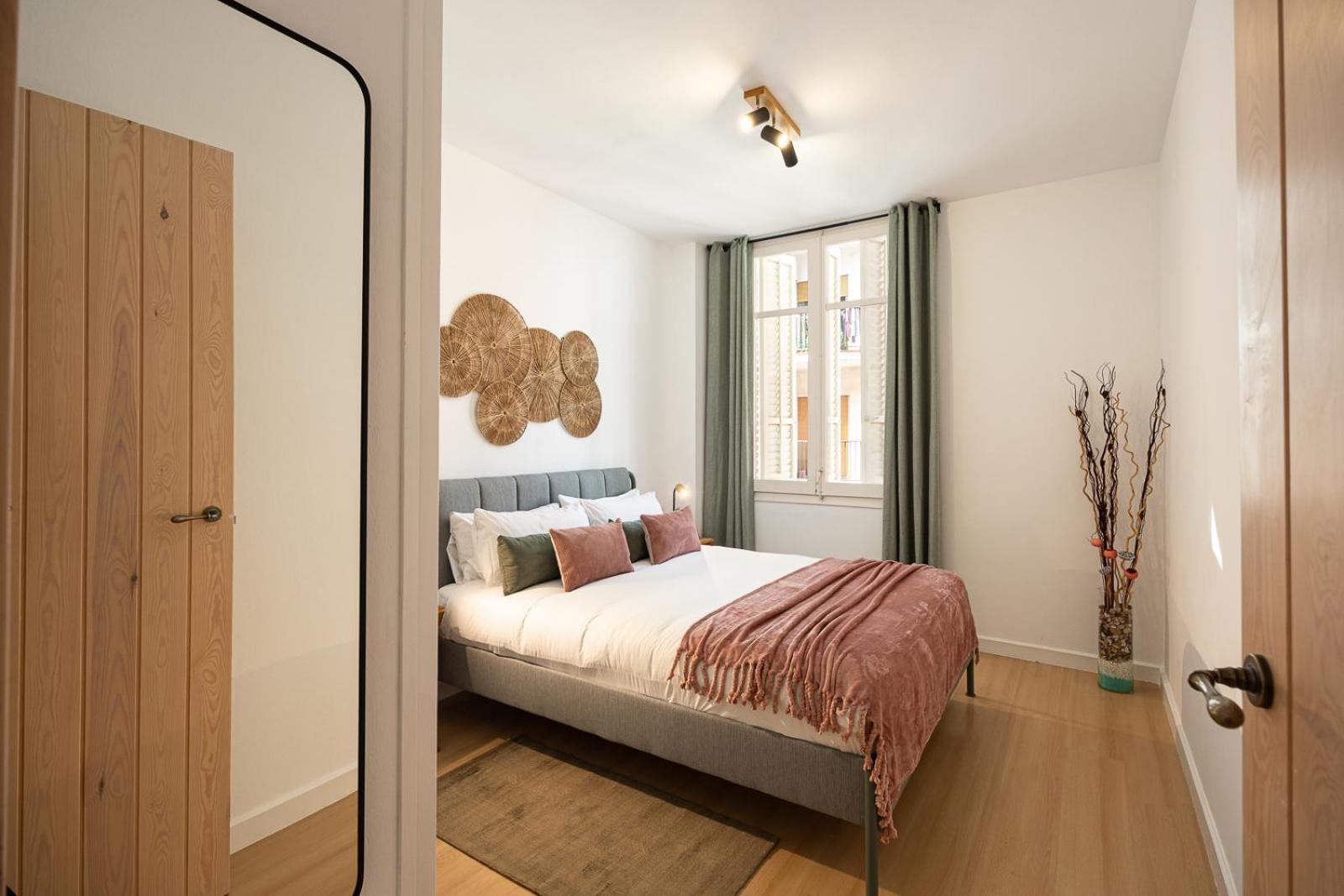 Charming 2br In Trendy Gracia Apartment Barcelona