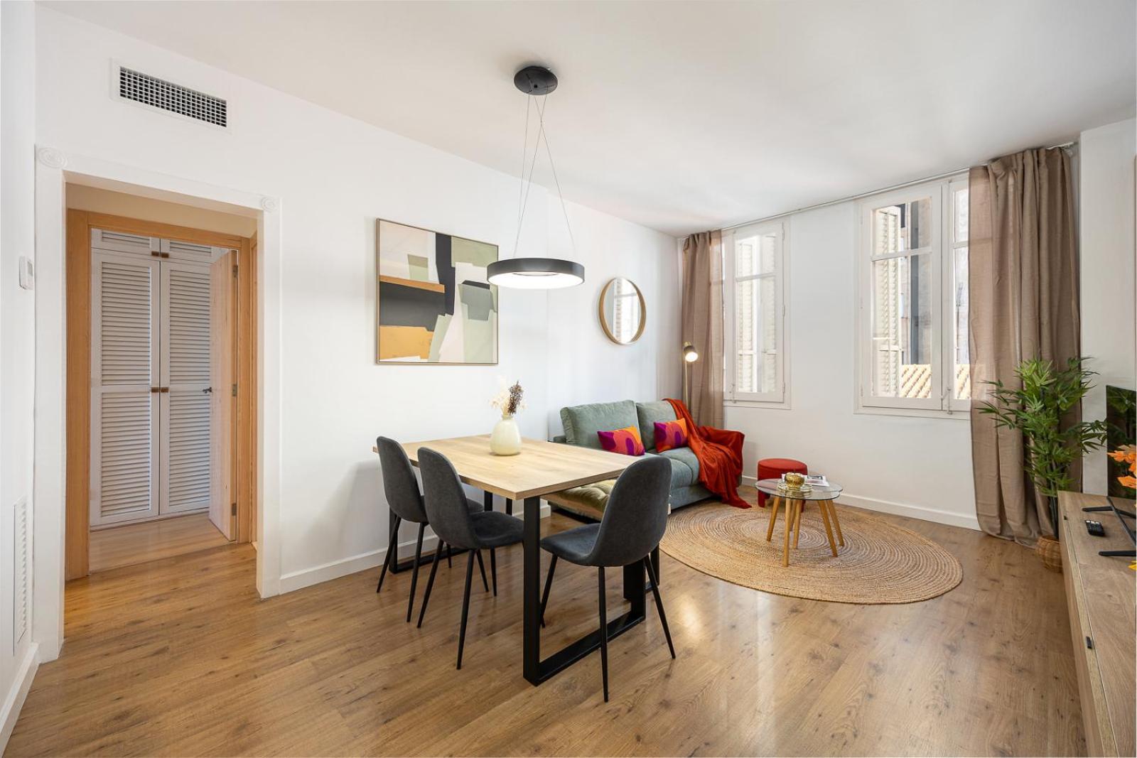 Charming 2br In Trendy Gracia Apartment Barcelona