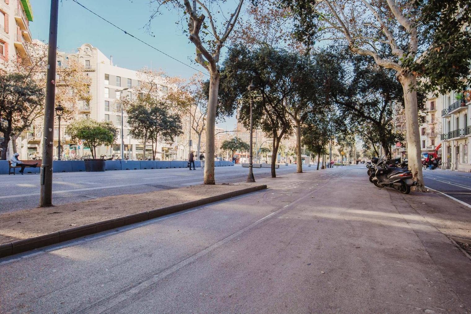 Blueground La Dreta Balcony Ac Nr Sagrada Bcn-174 * Barcelona