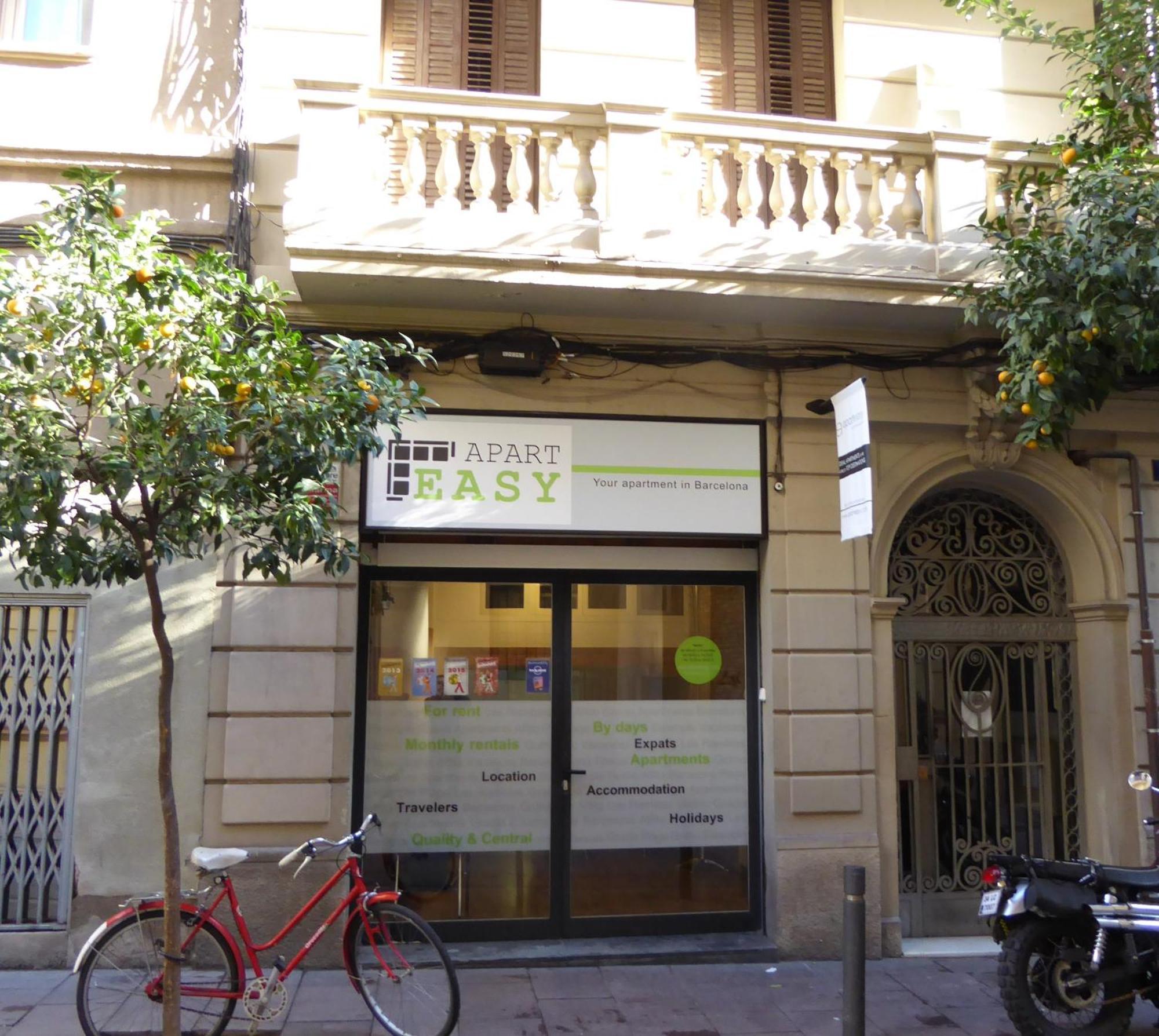 Apartment Aparteasy - Pure Gracia, Excellent Location