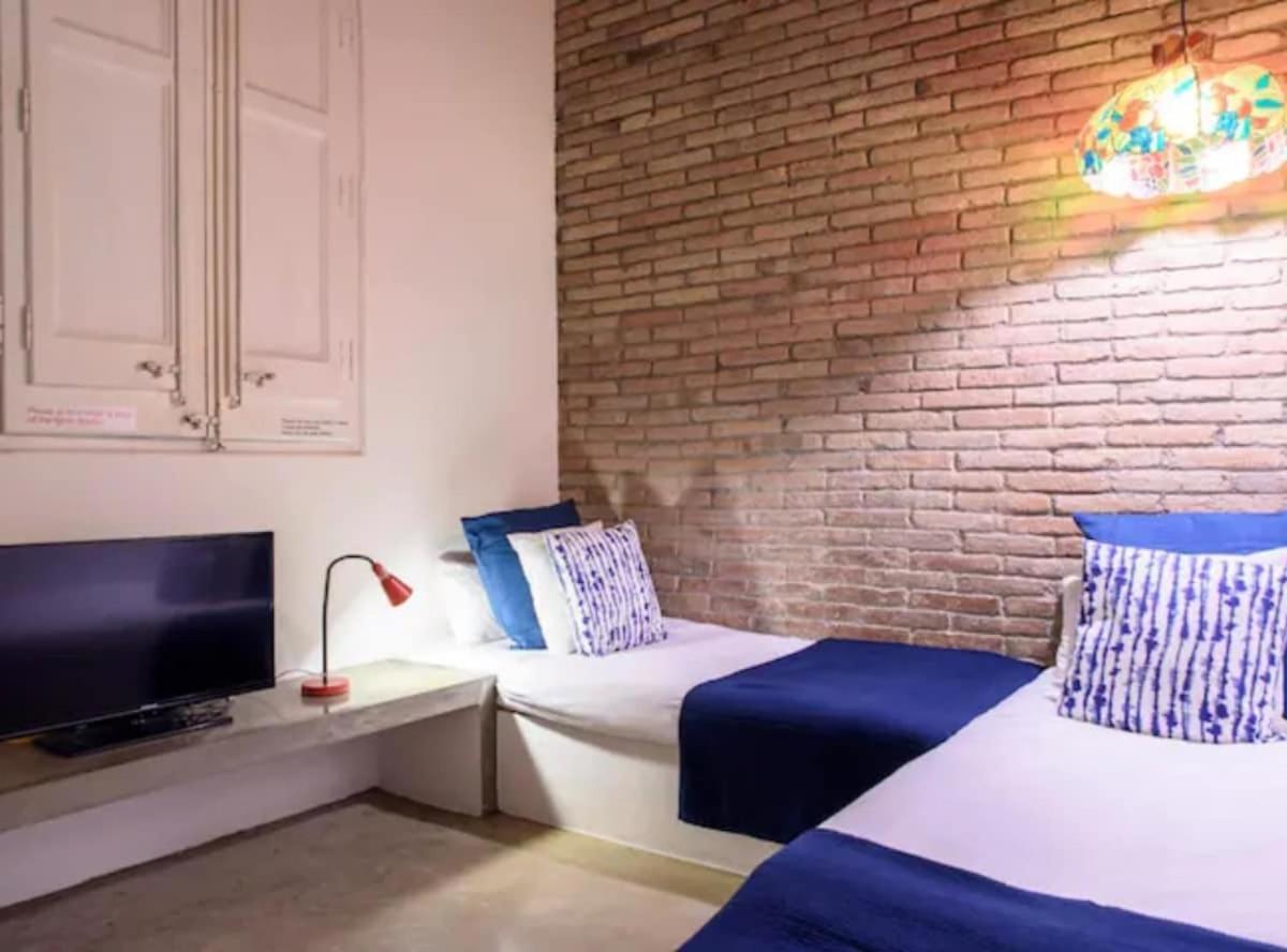 Ramblas Charming & Modern2br Loft In Gracia 10m Parcgueell Apartment *