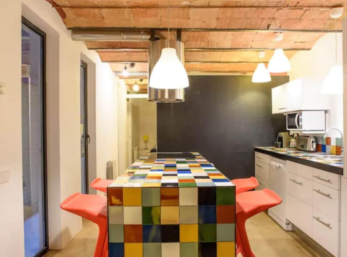 Ramblas Charming & Modern2br Loft In Gracia 10m Parcgueell Apartment Barcelona