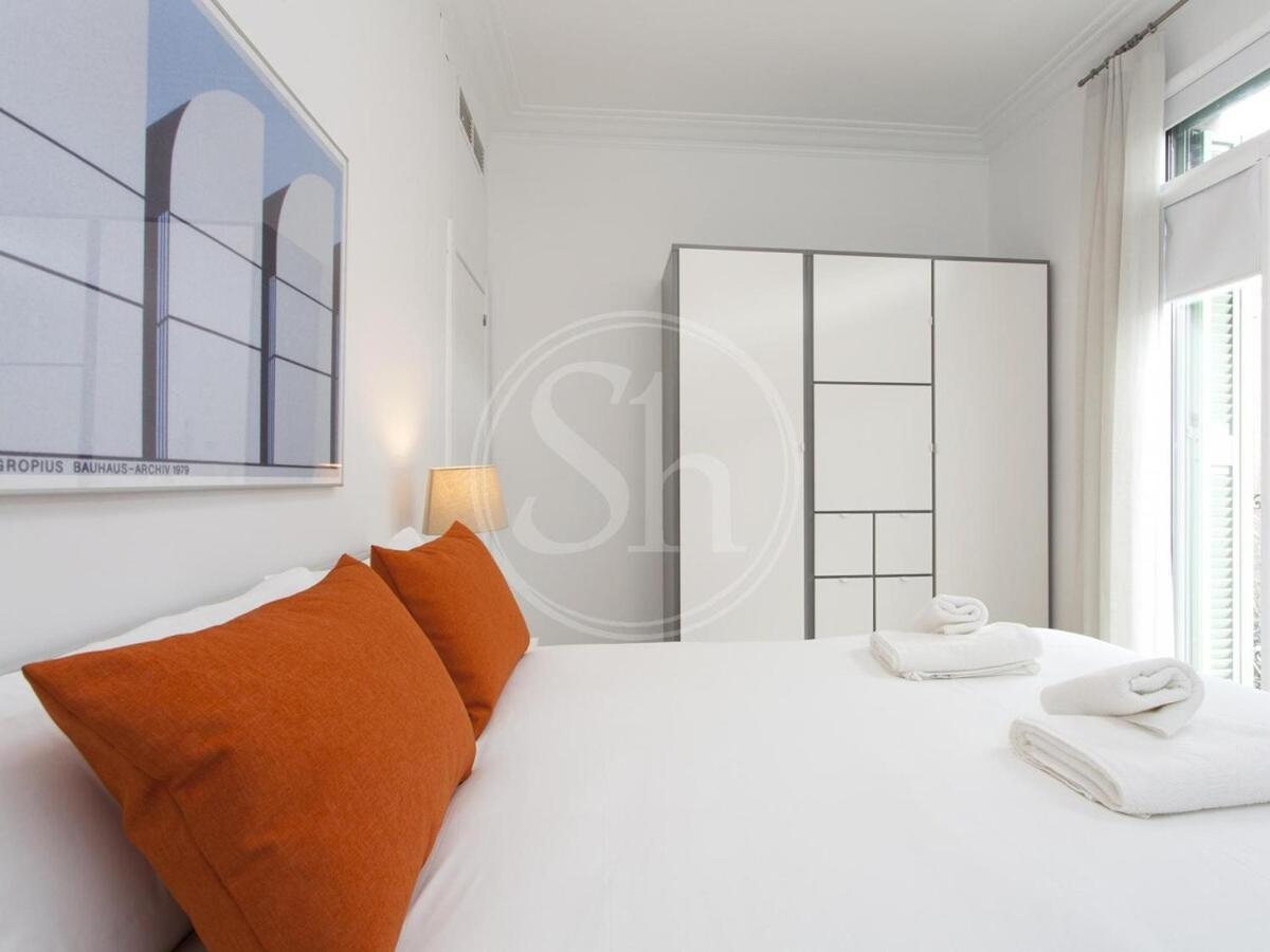 Wonderful For 6 Apartment Barcelona