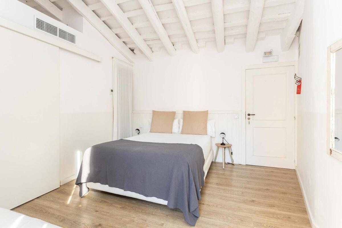 Intimate House - Heart Of Sarria * Barcelone