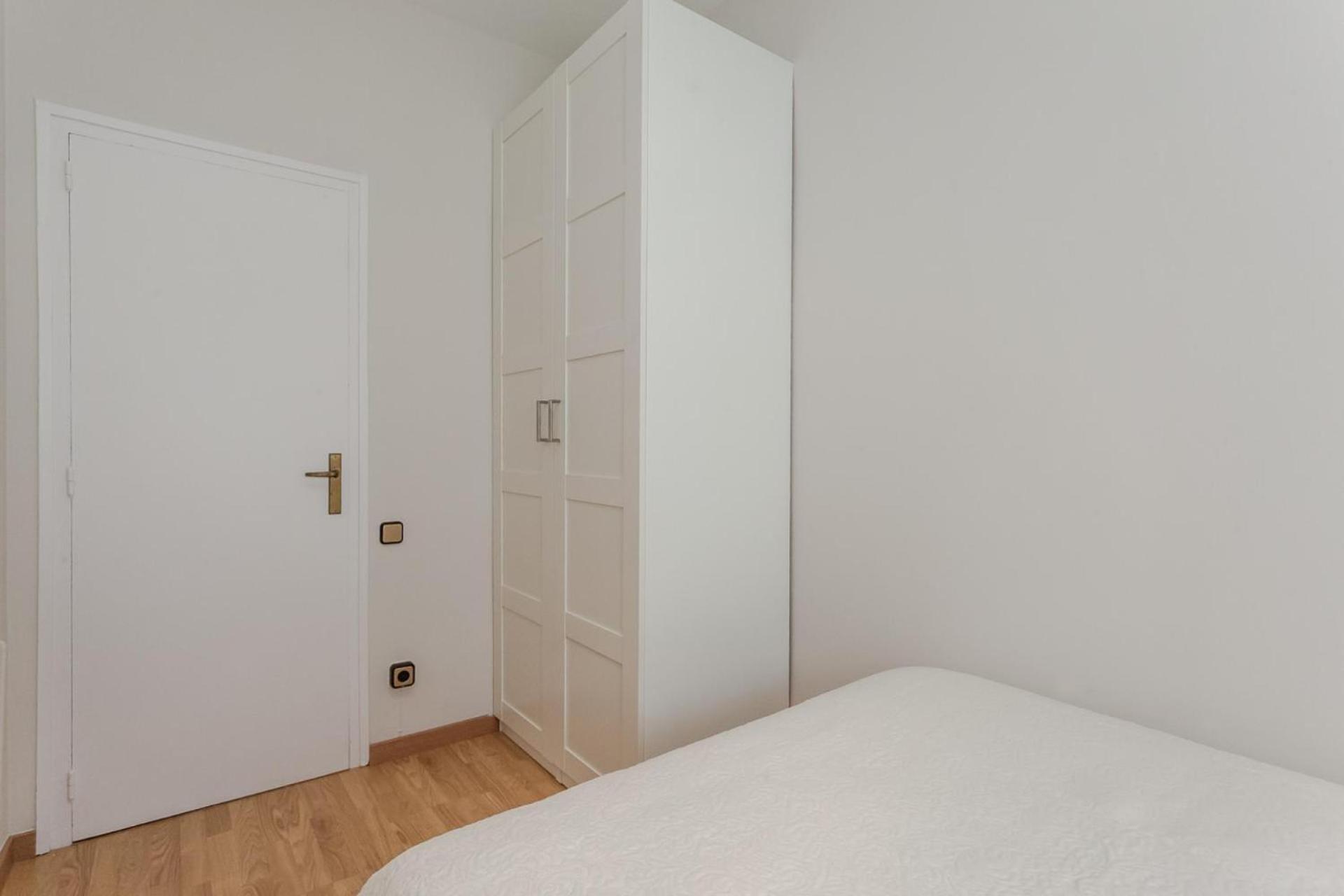 6 Apartment