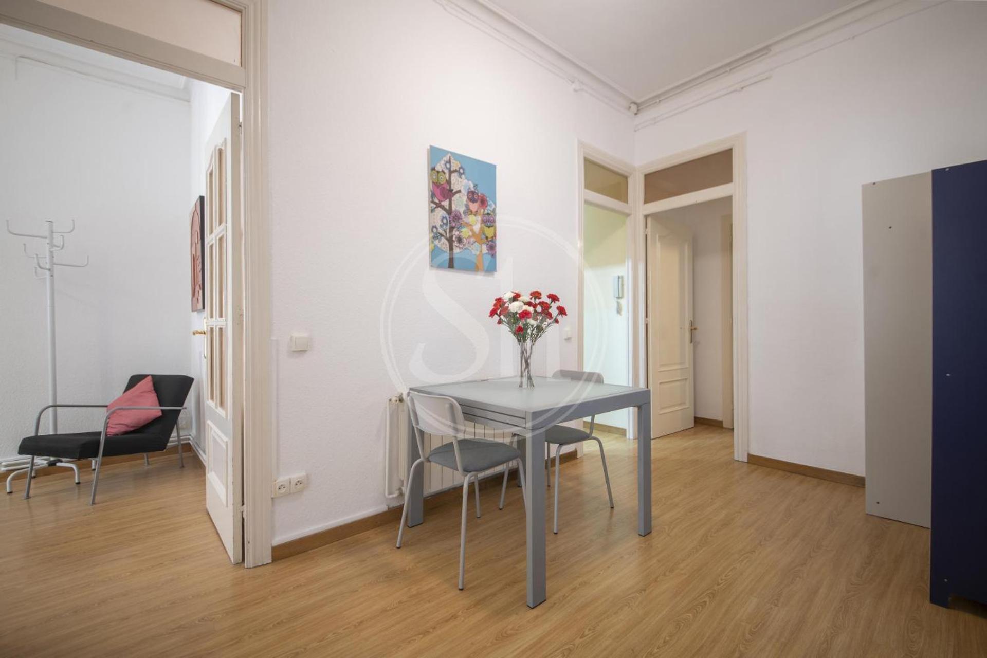 Bonito En Poble Sec Apartment Barcelona