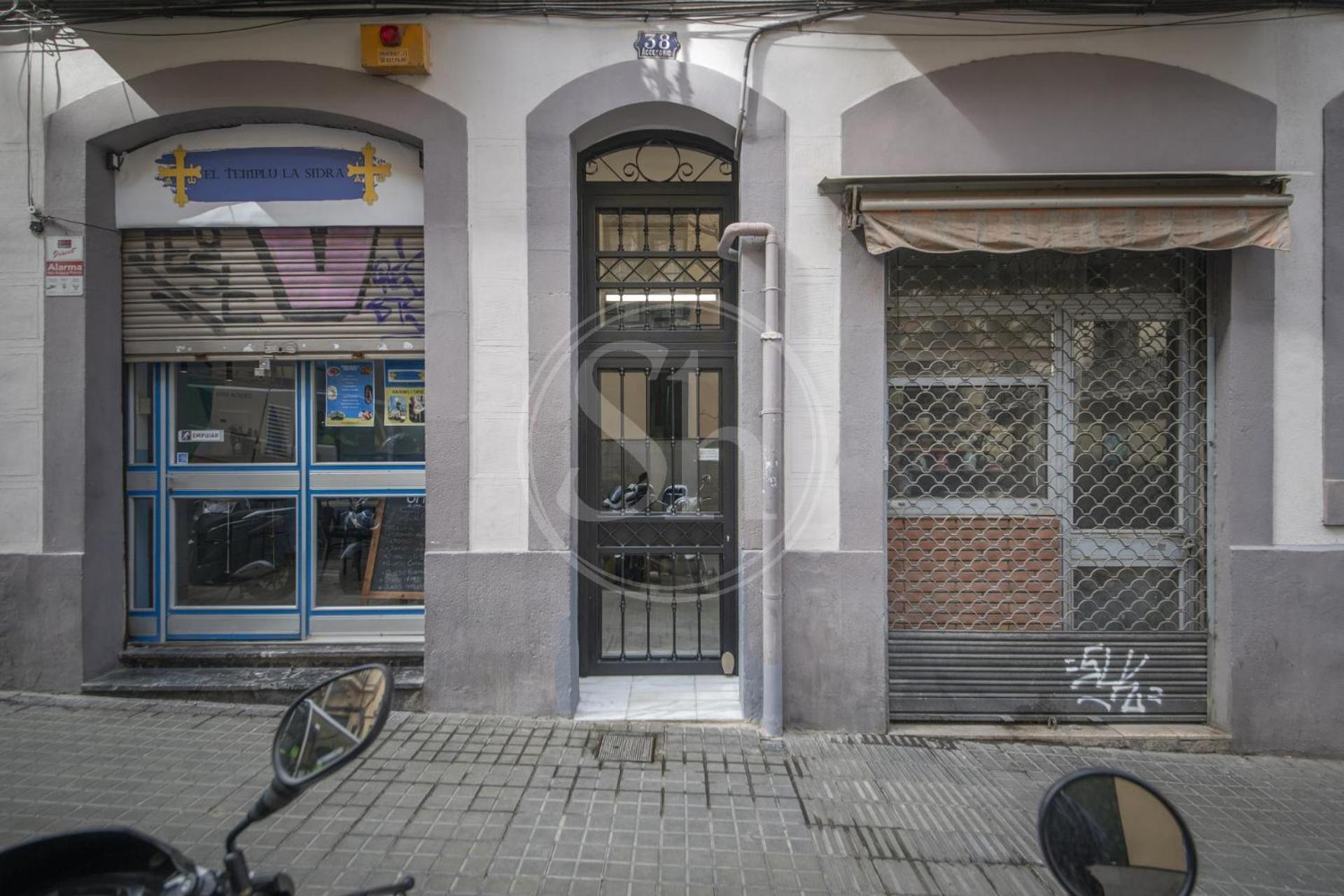 Bonito En Poble Sec Apartment Barcelona
