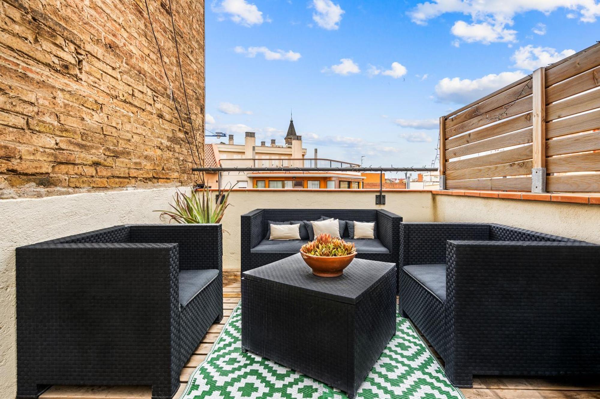 Elegance 2br With Rooftop Terrace *