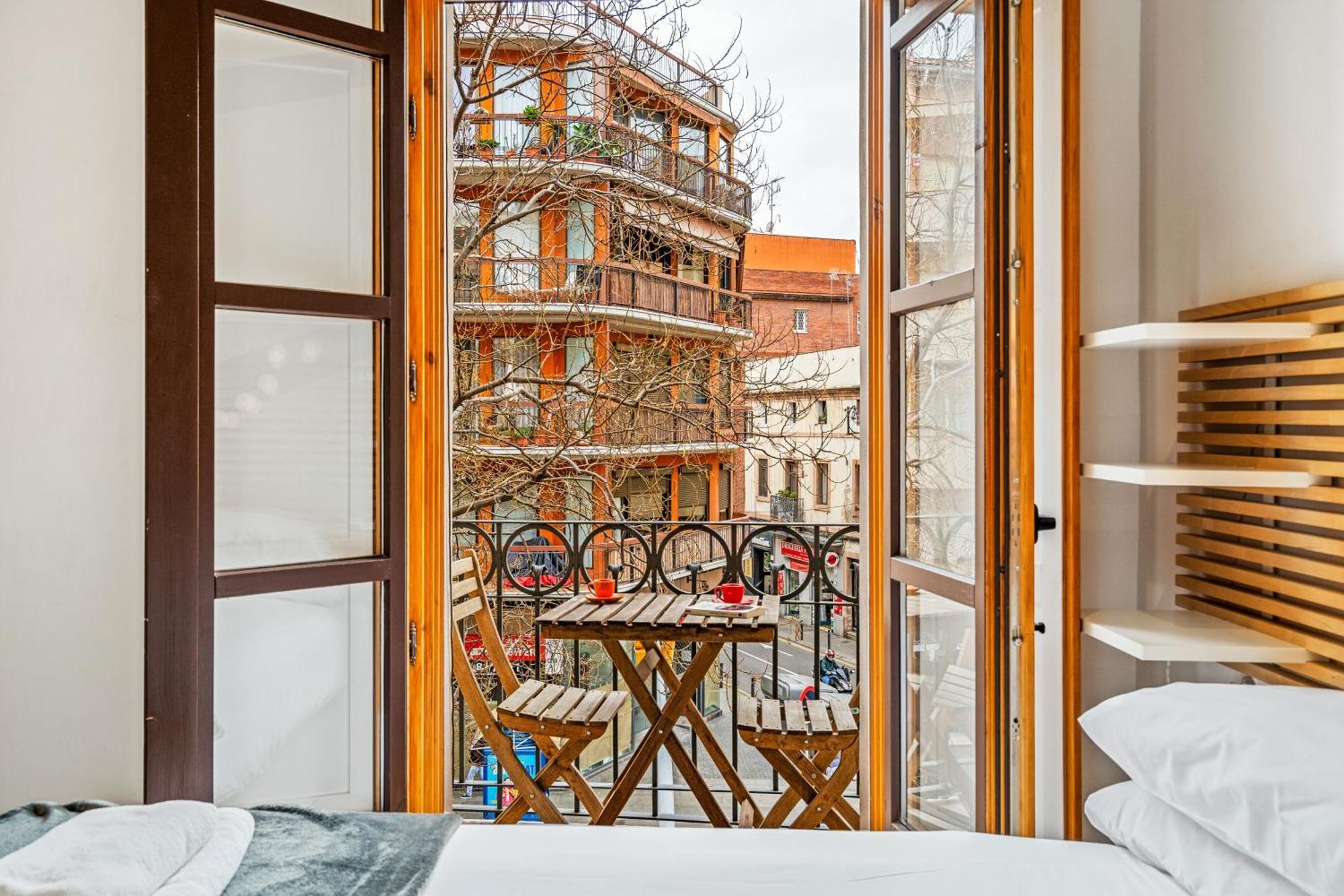 Elegance 2br With Rooftop Terrace Apartment
