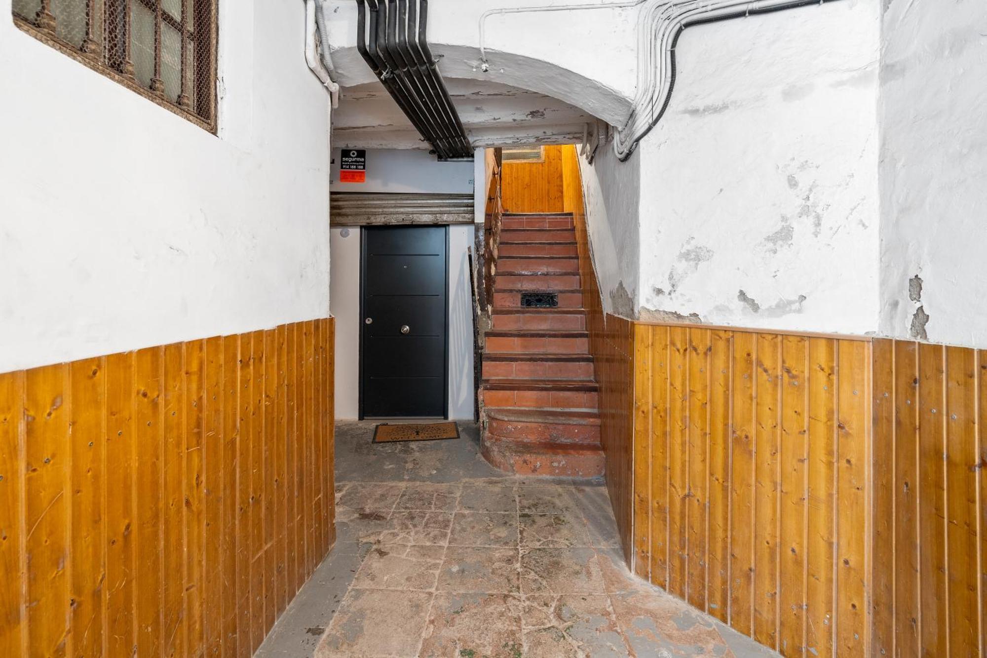 Apartment Stylish 2-bedroom In El Born Barcelona
