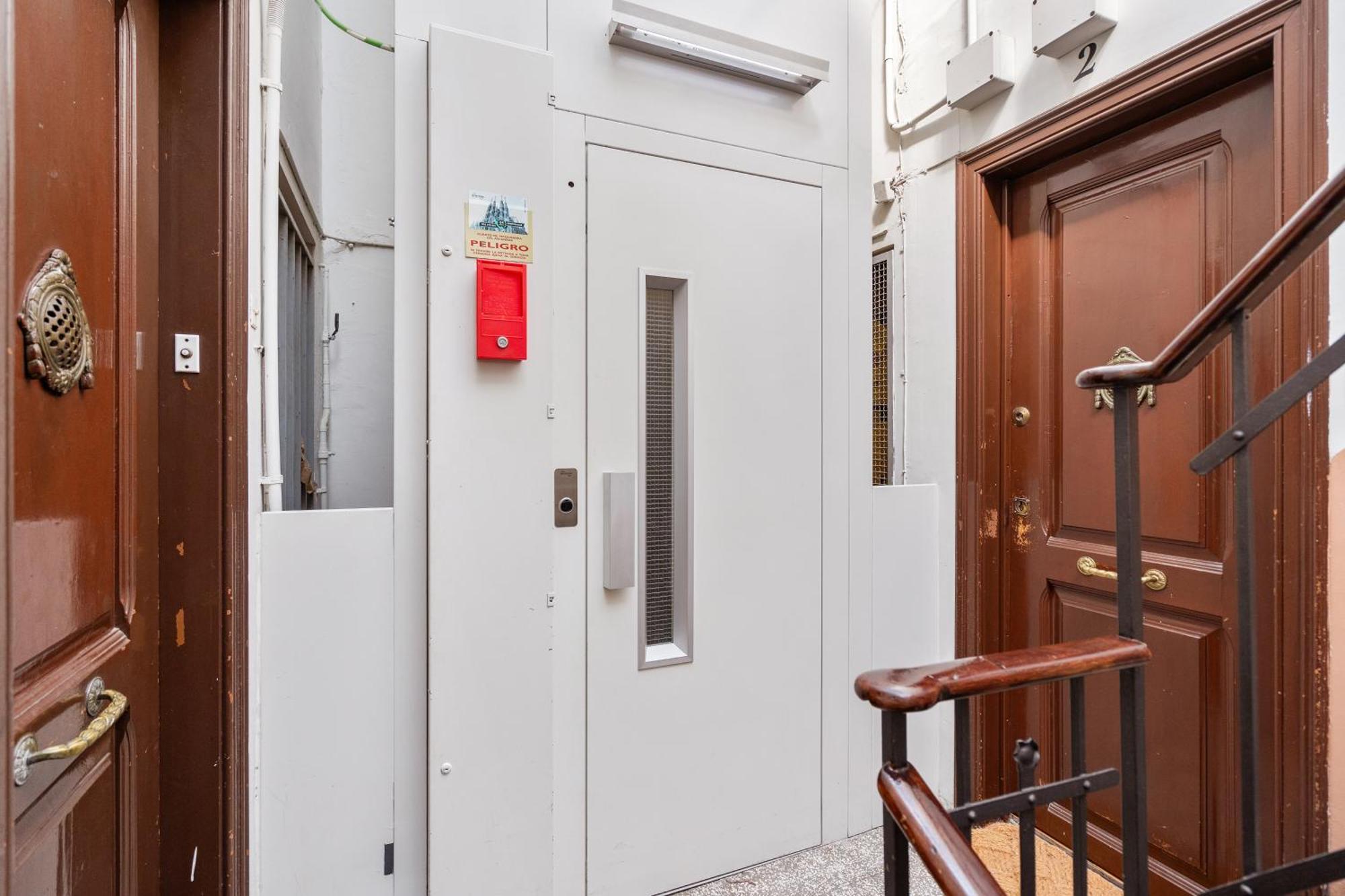 Bliss 1br Haven W Terrace In Gracia Barcelona