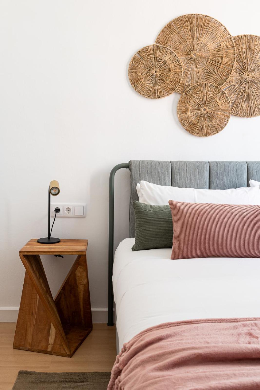 Charming 2br In Trendy Gracia Apartment *
