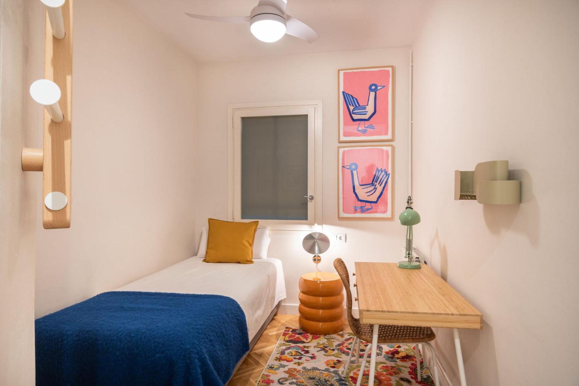 Spacious And Elegant Oasis In The Location Apartment *