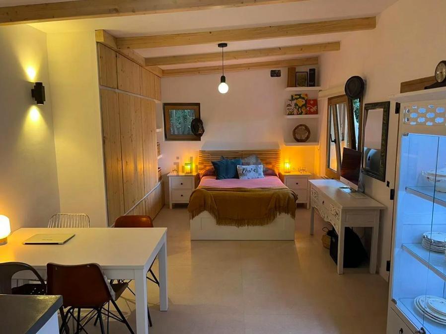 Holiday home Stylish & Idyllic With Private Garden 5 Min Walking From South In Gava Mar