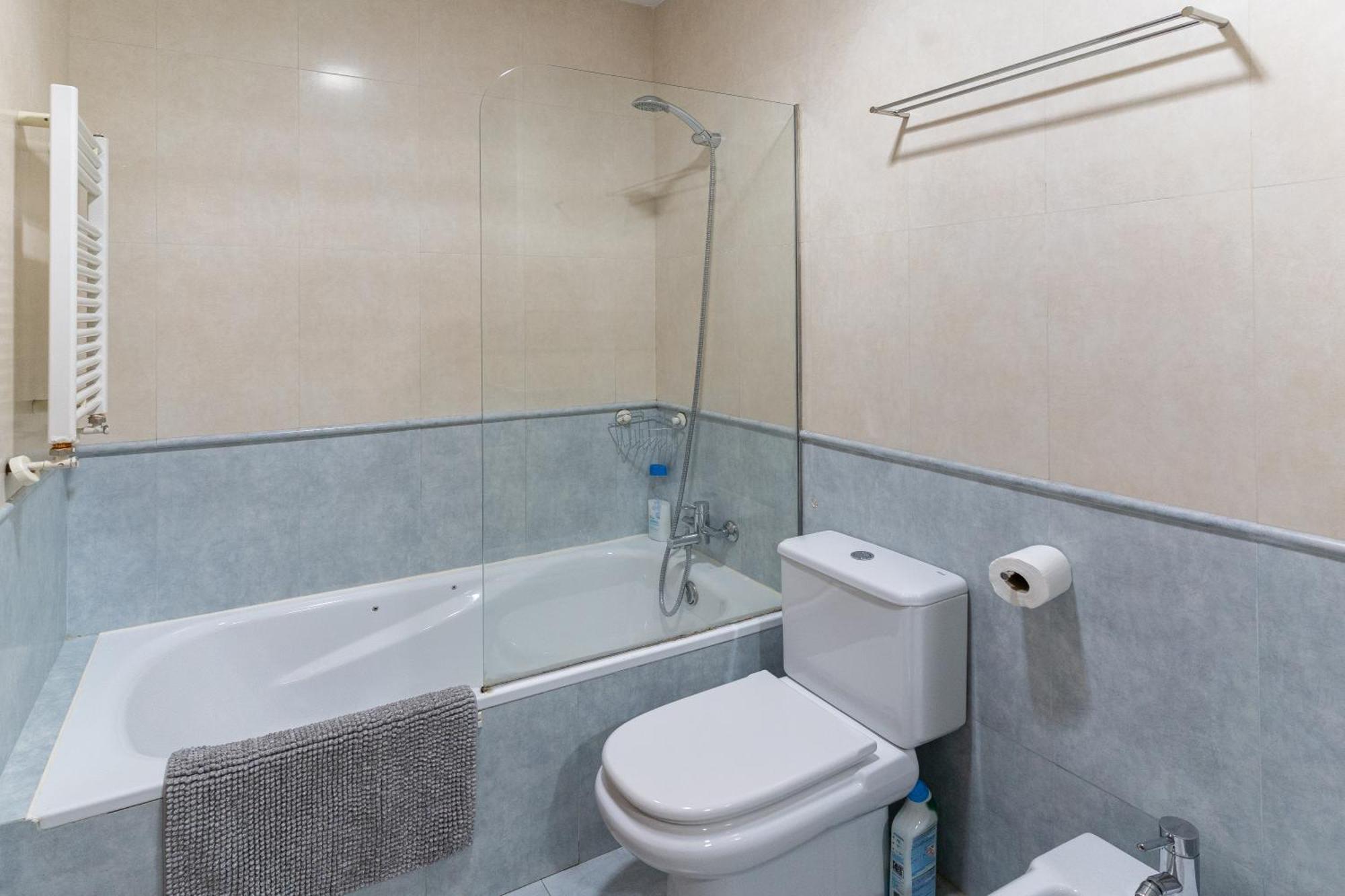Centrico Con Terraza Apartment Barcelona