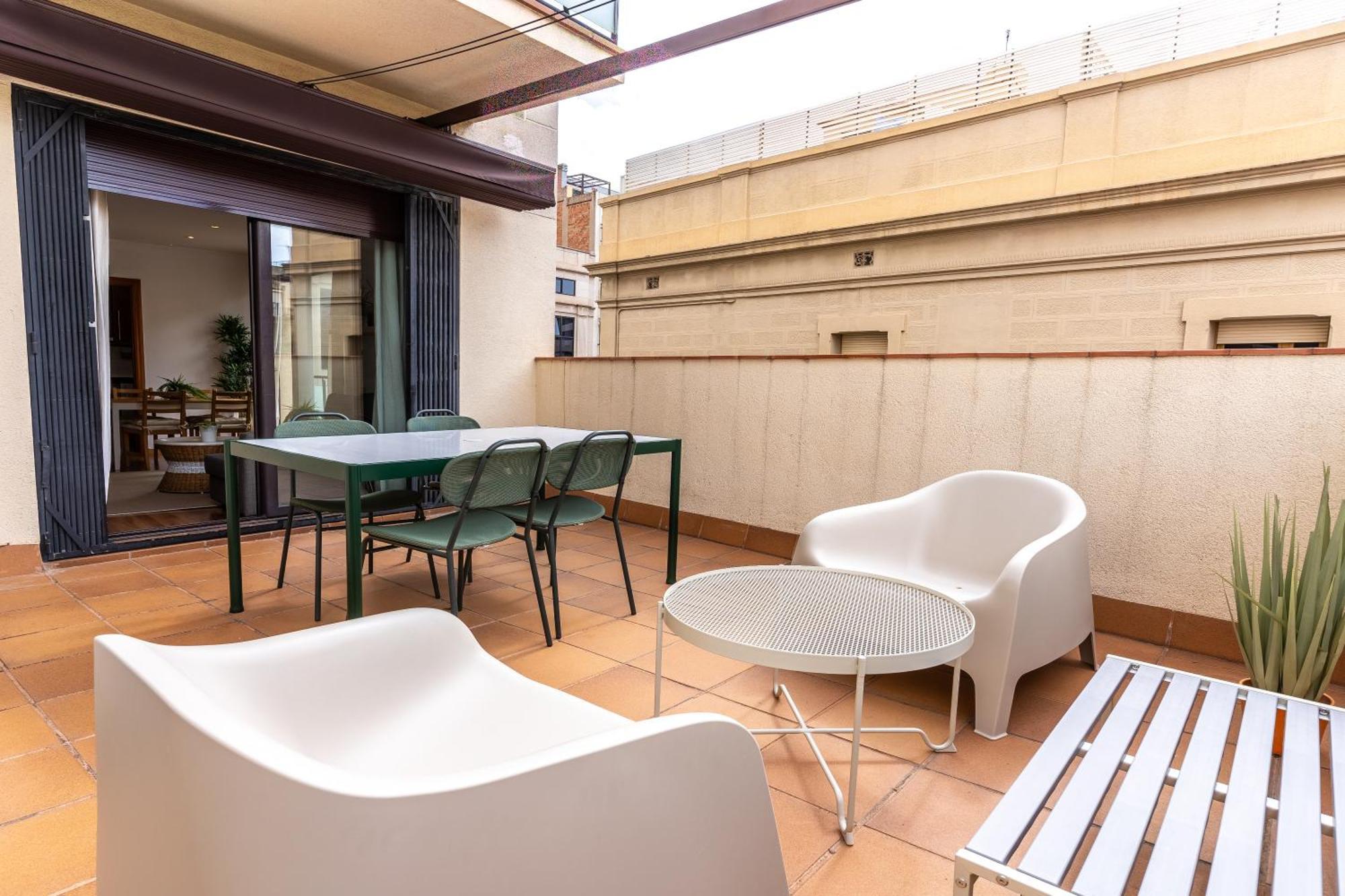 Céntrico Con Terraza
