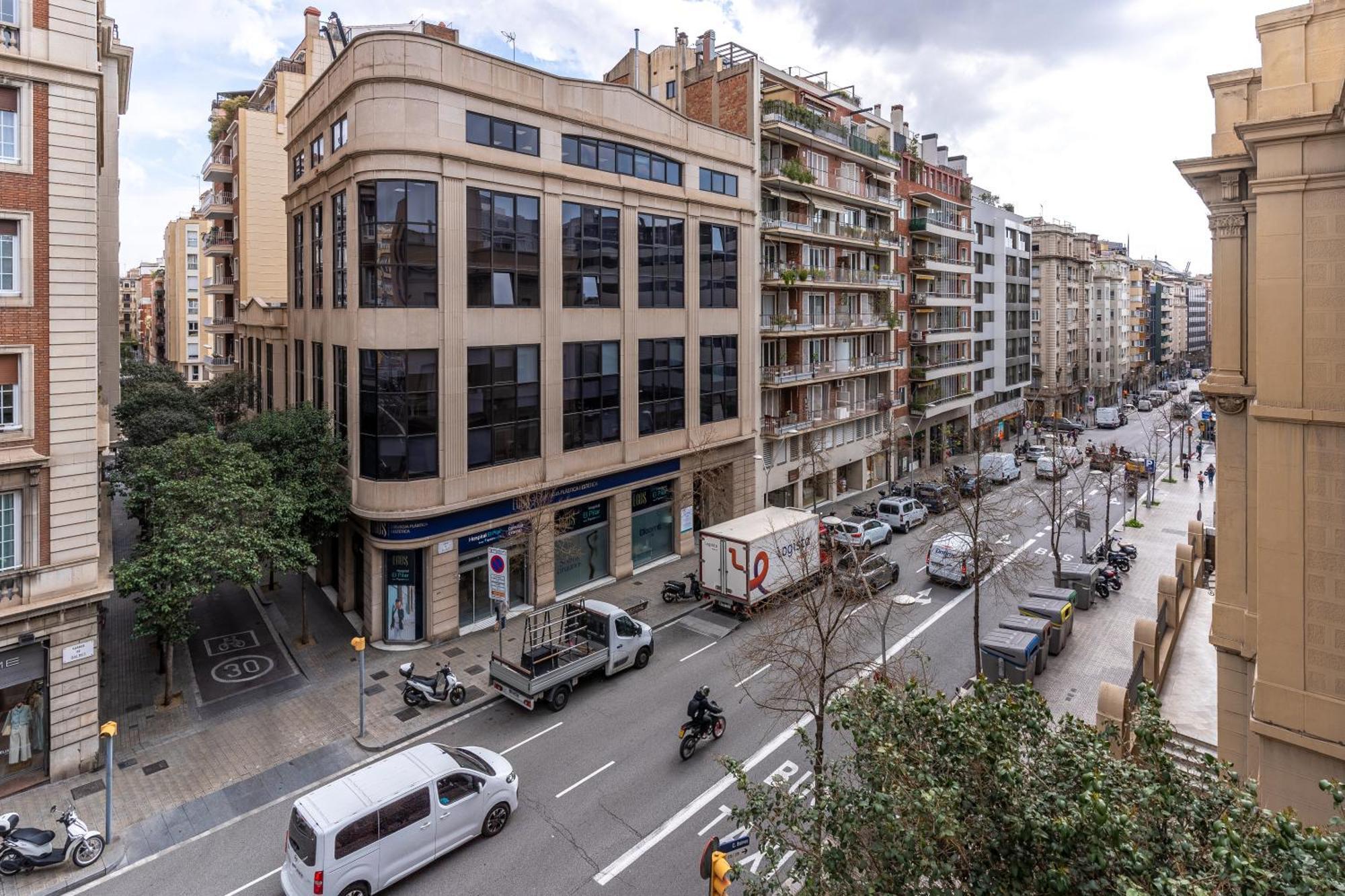 Centrico Con Terraza Apartment Barcelona