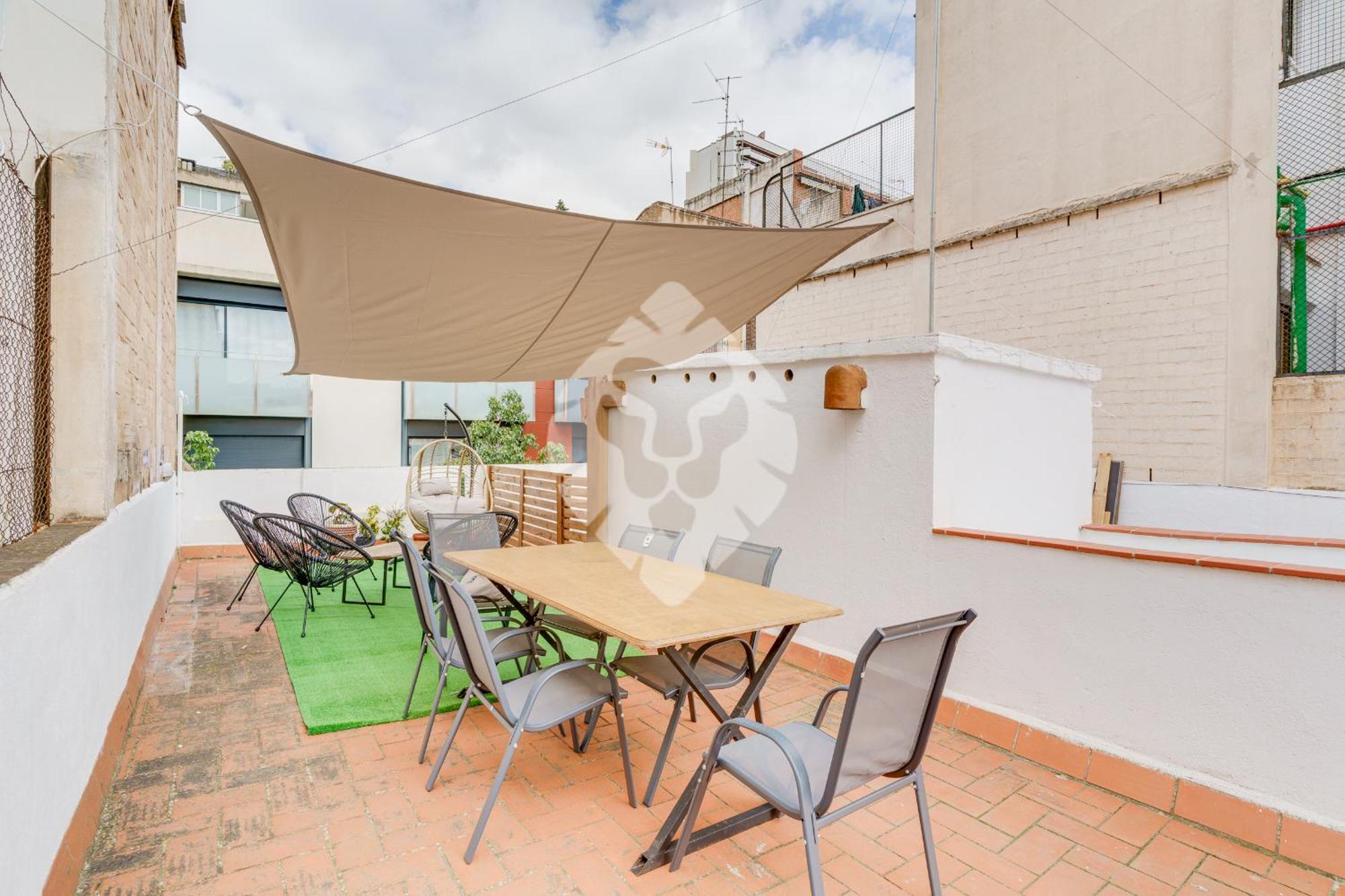 Apartment Piso Ideal Con 3 3 Banos Y Terraza