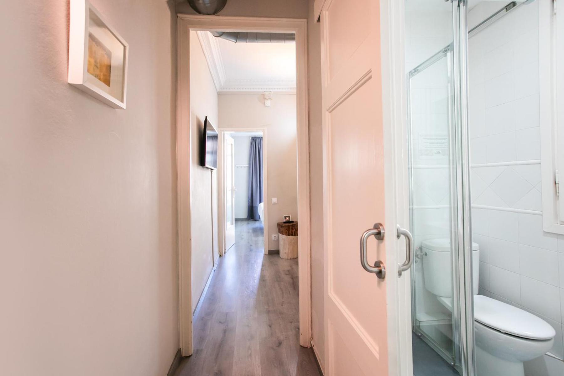 Apartment 51par1011 In Parallel Barcelona