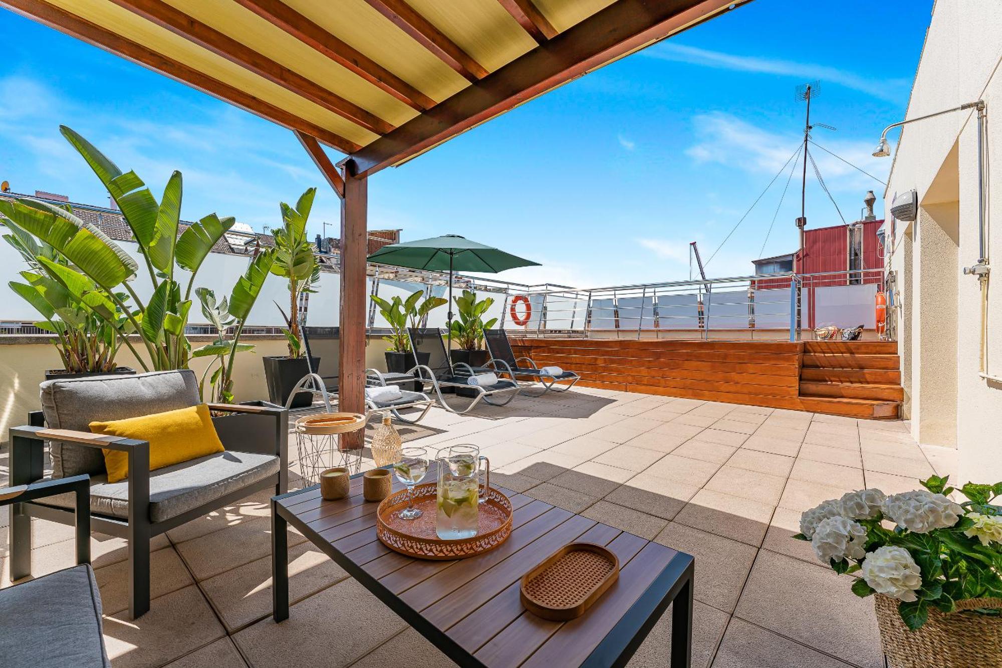 Acacia Aparthotel 4*