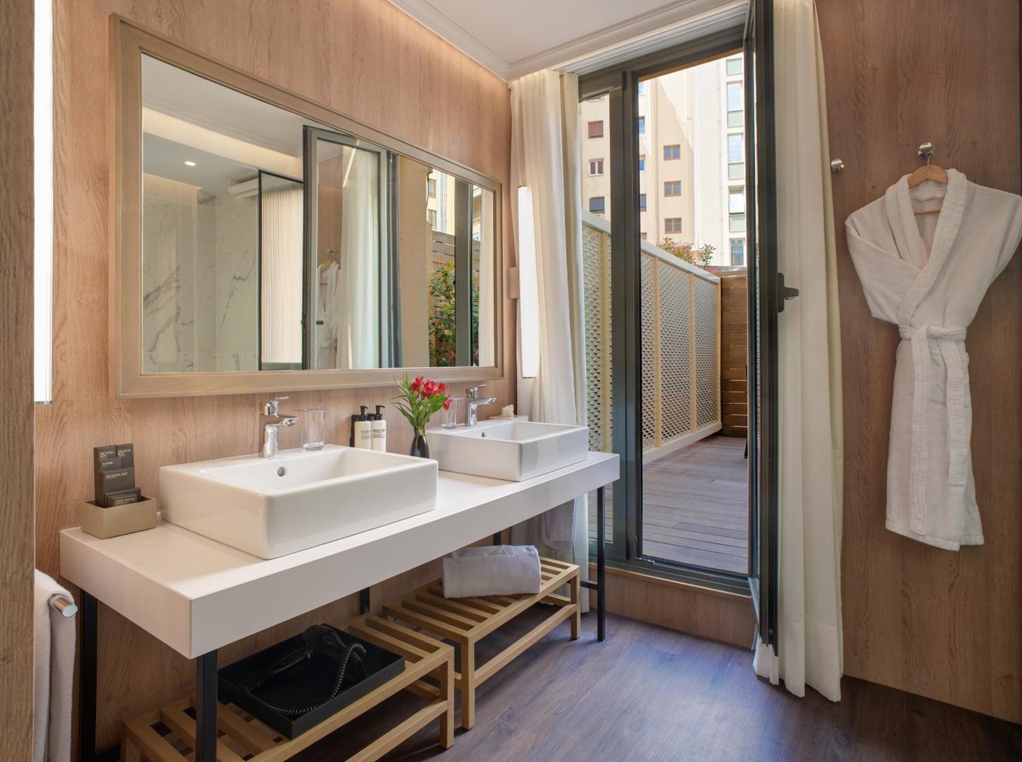 H10 Universitat (adults Only) Hotel 4*