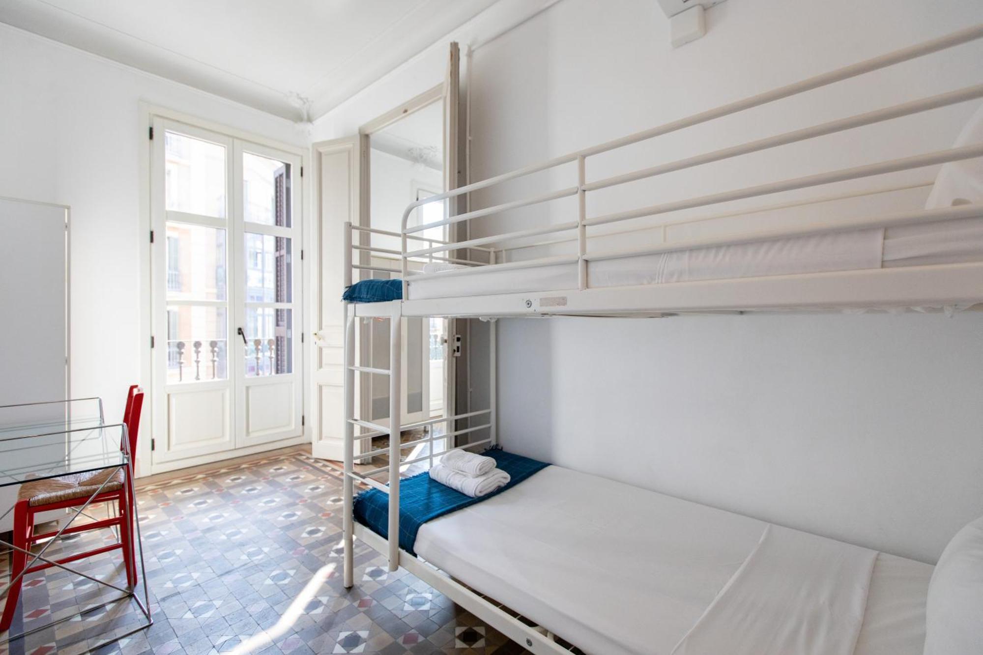 B21-apartamento Modernista Grupos Appartement