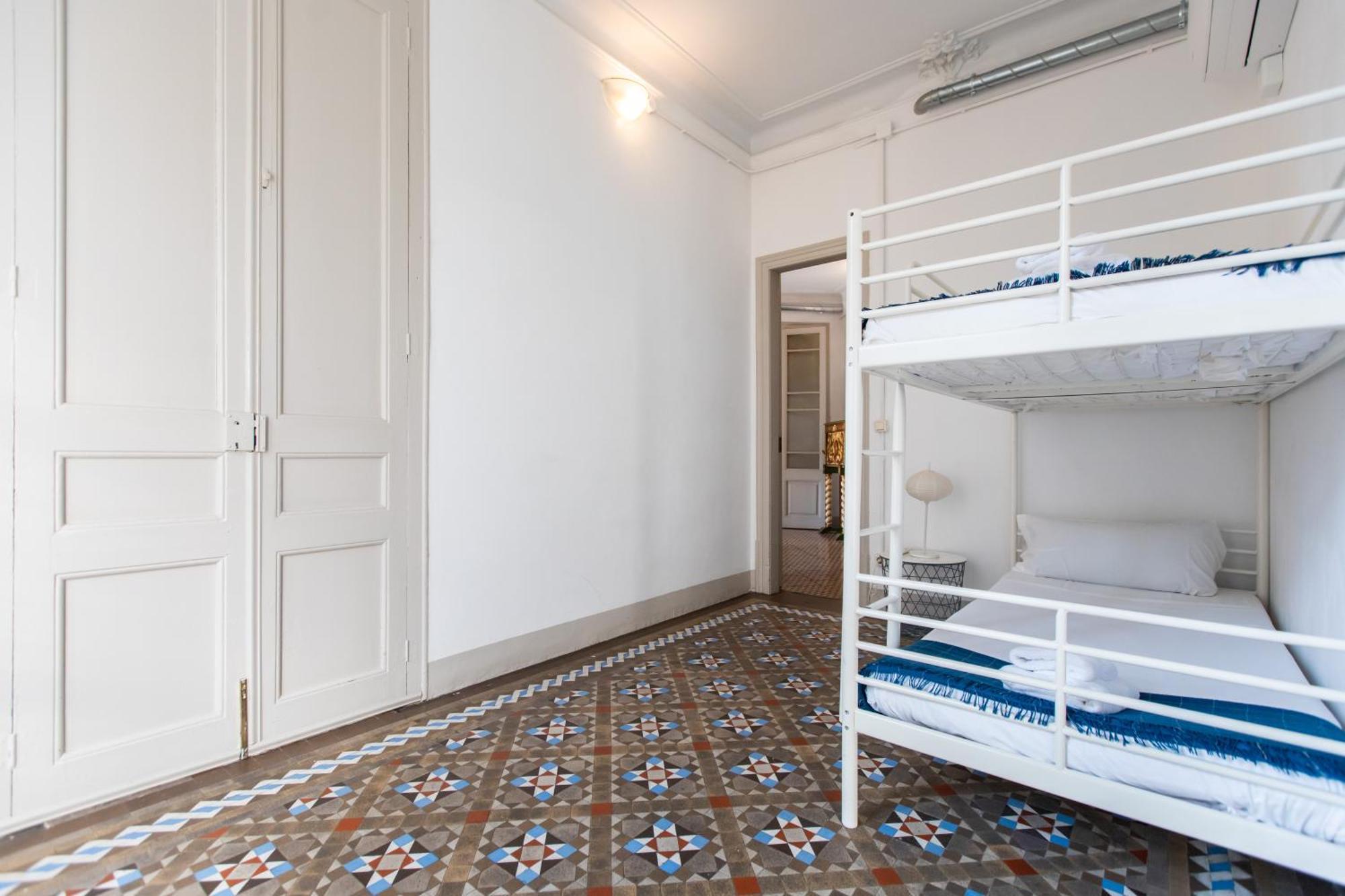 B21-apartamento Modernista Grupos Appartement *