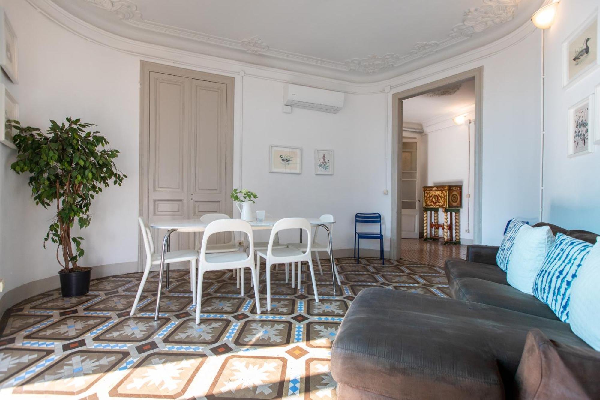 Appartement B21-apartamento Modernista Grupos *